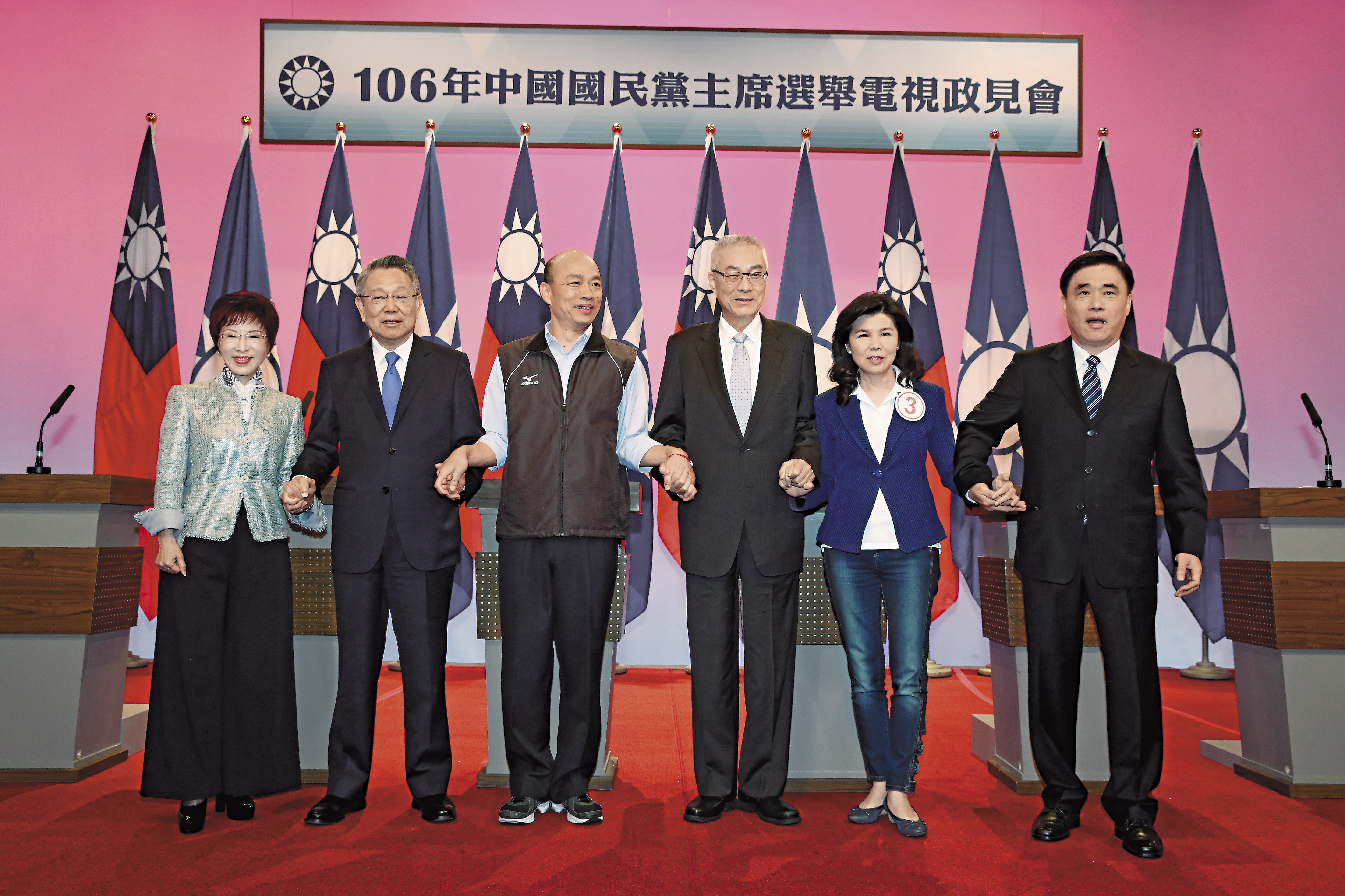 國民黨改選黨主席，洪秀柱（左起）、詹啟賢、韓國瑜、吳敦義、潘維剛、郝龍斌等6名候選人，火力全開。