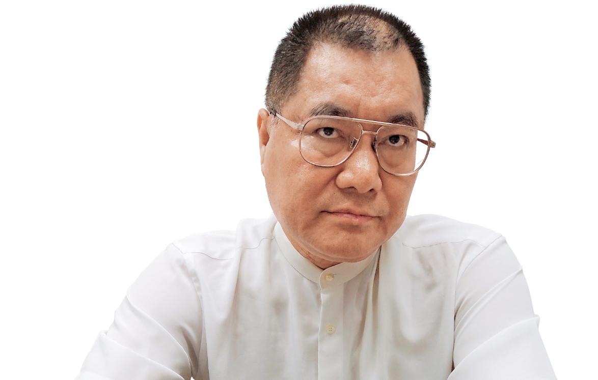 張宗保向本刊爆料,除遭查扣的千萬元沉香被掉包成4顆電池,還有骨董及現金去向不明,懷疑12年前被搜索時,遭順手牽羊A走。