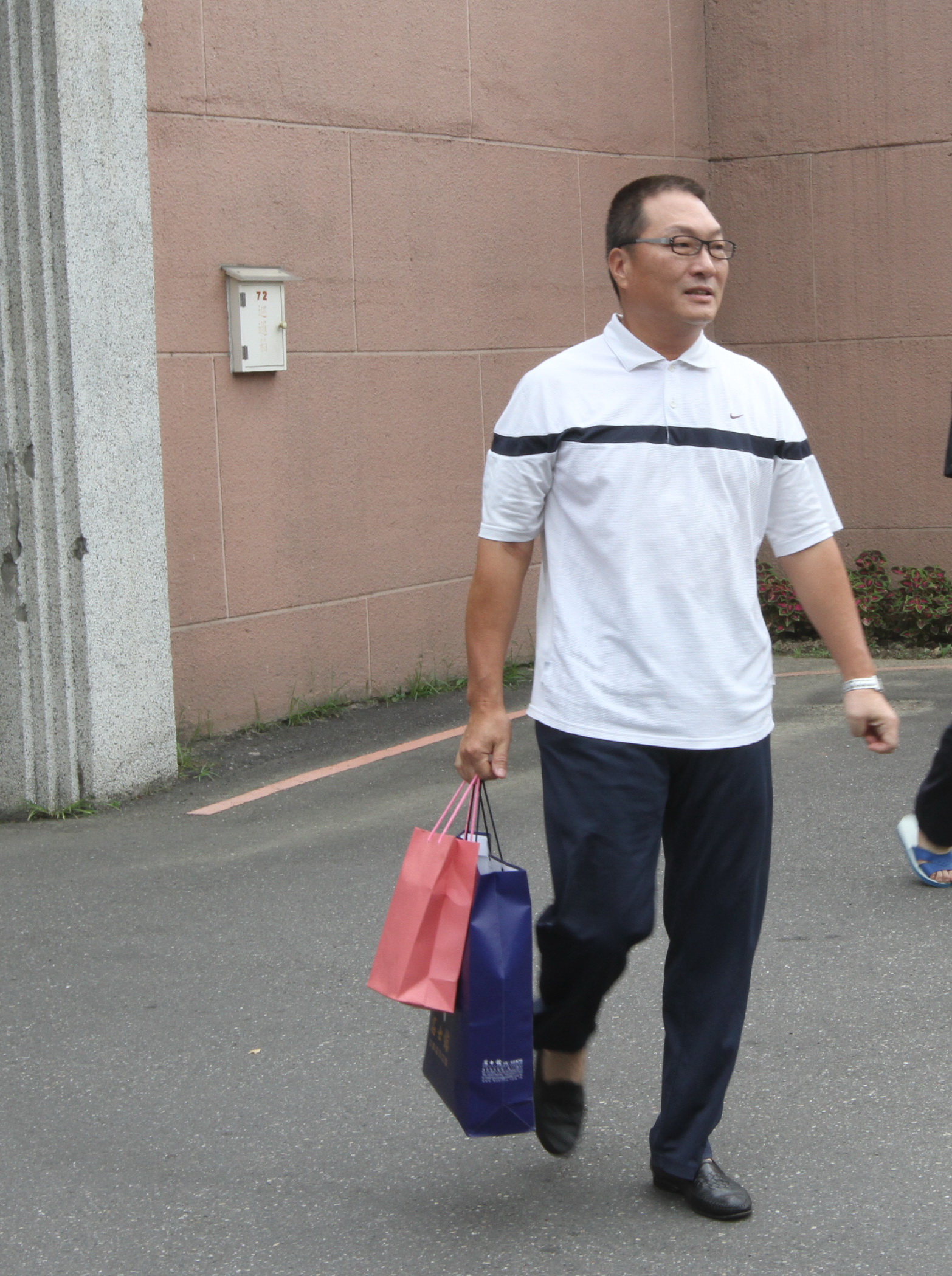 王令麟首度對媒體談這段不堪的往事，他坦言隔了1個多月才釋然。