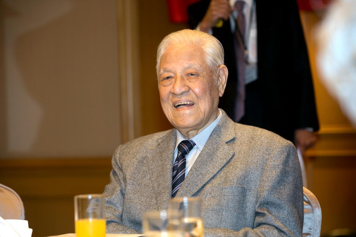 李登輝的兩國論竟和聖經的《出埃及記》有關？！