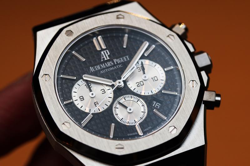 AUDEMARS PIGUET Royal Oak Chronograph Mirror Media