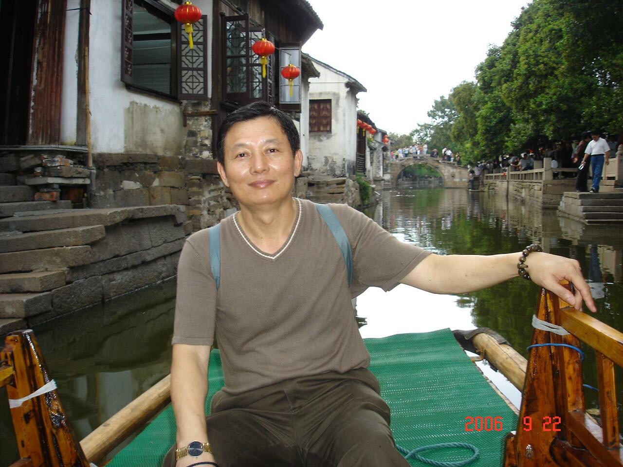 2015年高雄監奪槍越獄案，時任典獄長的陳世志遭降及處分。（翻攝臉書）