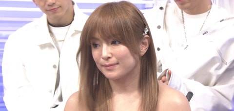 濱崎步年近40，演藝工作頻遭唱衰，外型也成為話題。（翻攝網路）