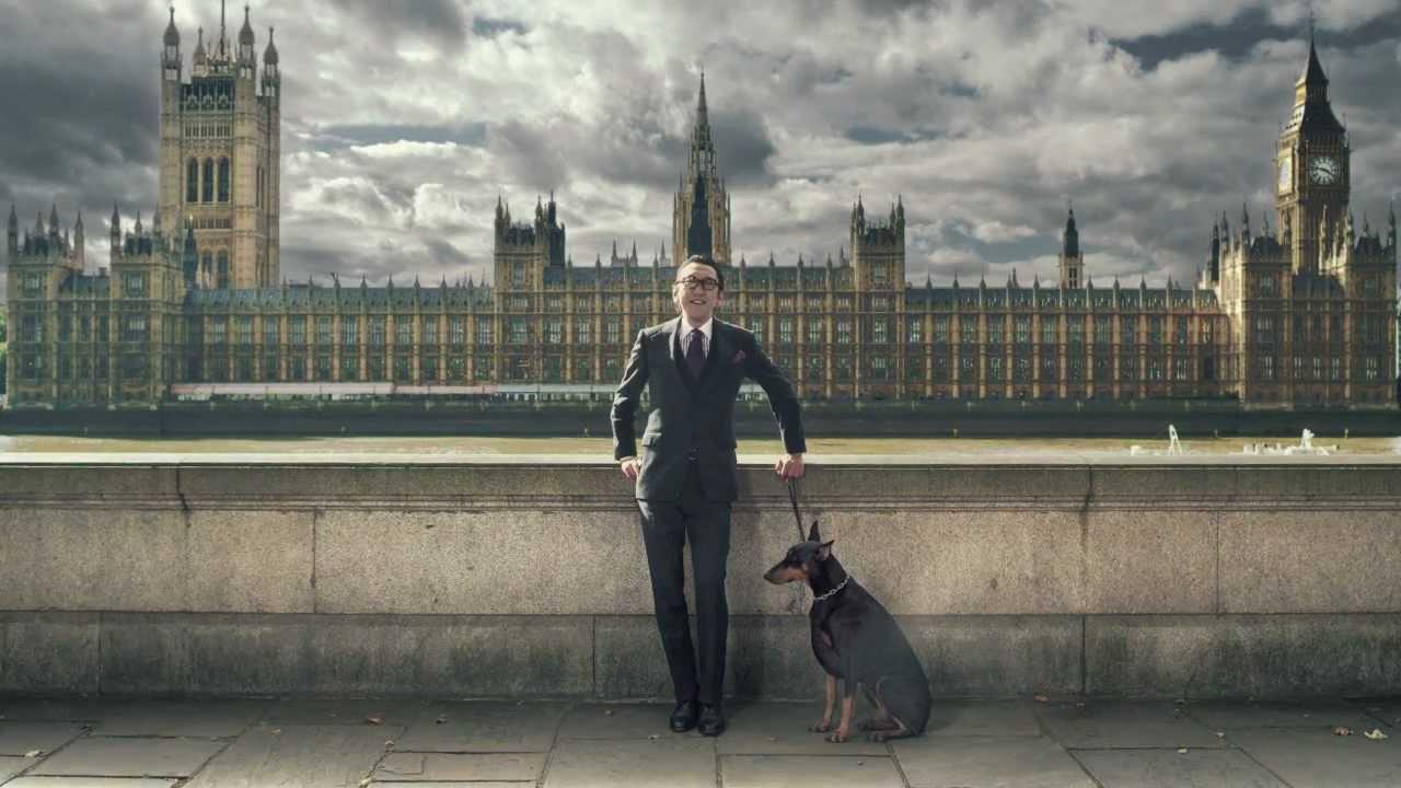 布袋寅泰將愛犬ルーリー帶到英國定居,有更寬廣的地方讓牠奔跑。(網路圖片)