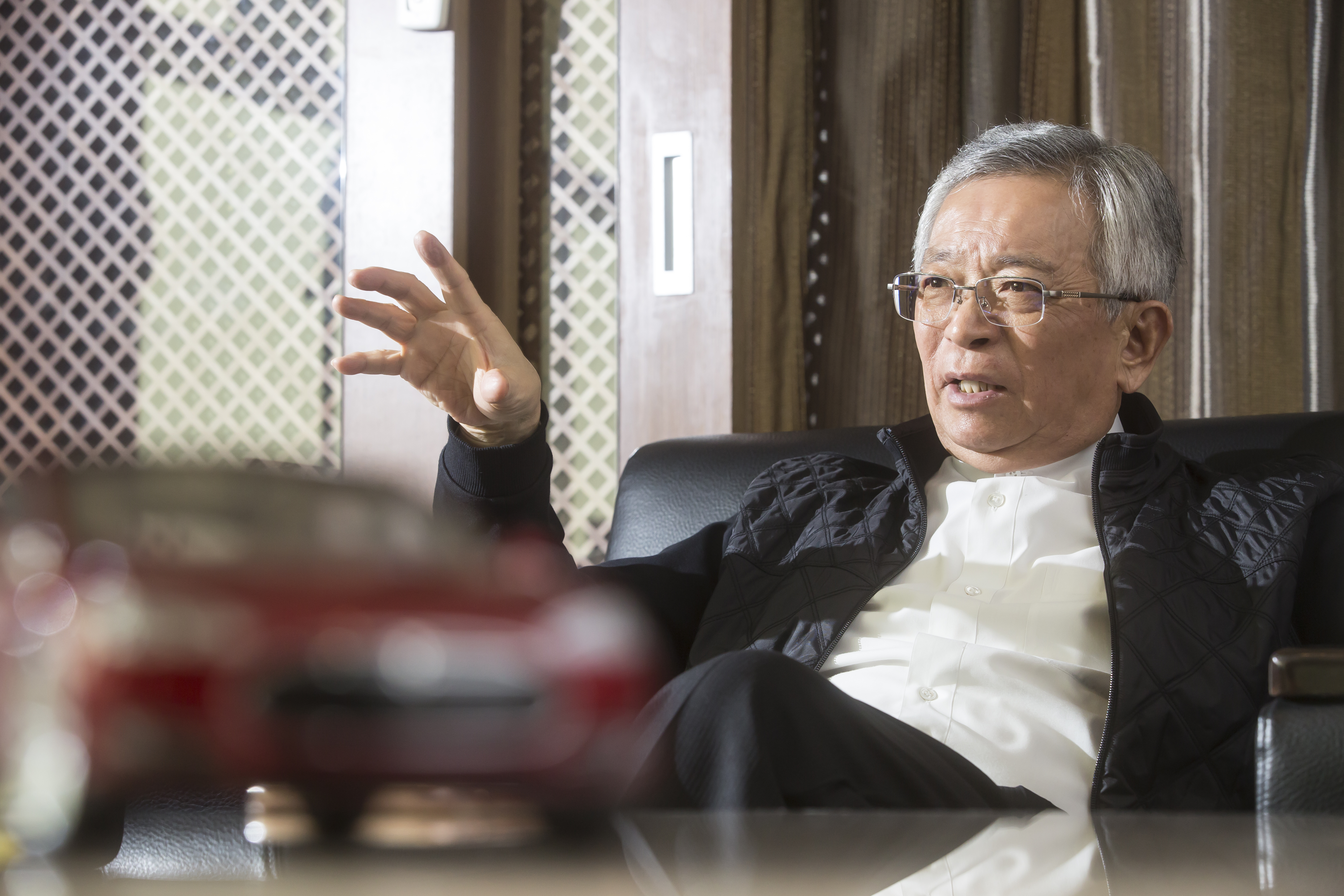 沈國榮認為談判要說之以理，也要直接說出利害關係，鼓勵讀者不要害怕去跟銀行談判，勇敢爭取最佳條件。