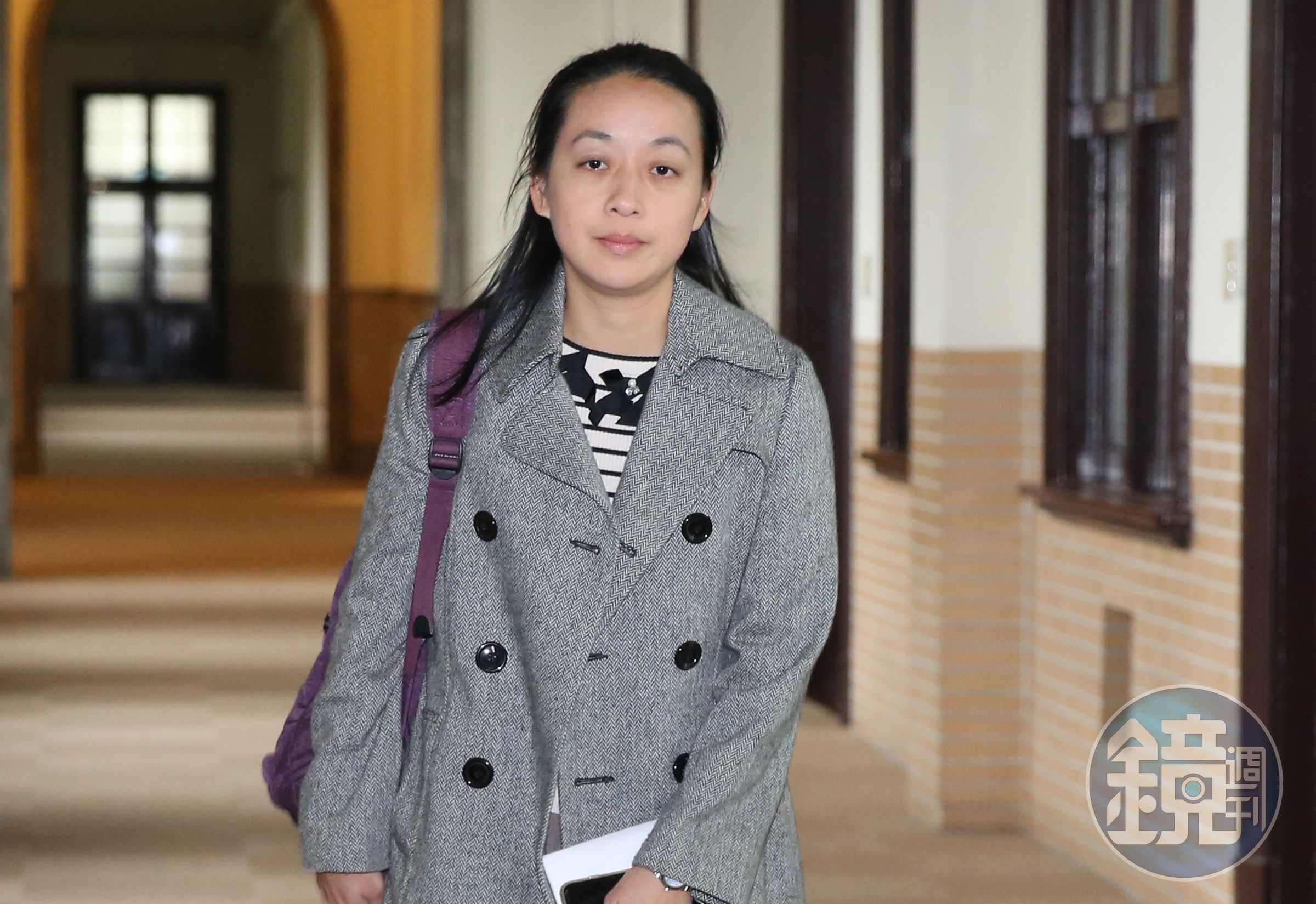 小燈泡母親王婉諭案發後致力司法改革，目前為司改國是委員，她並未出庭聽判。