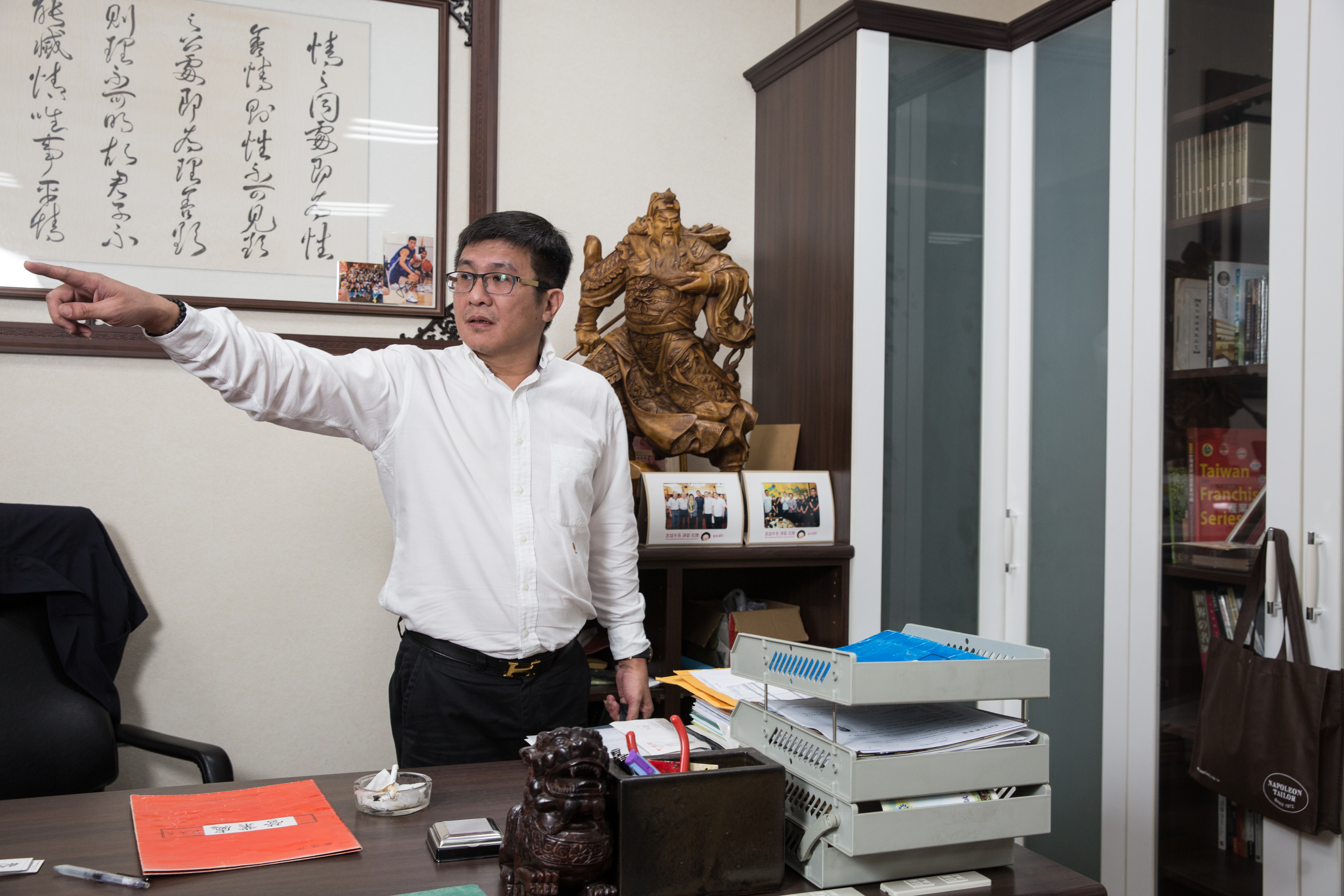 長期捐錢做公益，老四川一年就捐出2、300萬元。