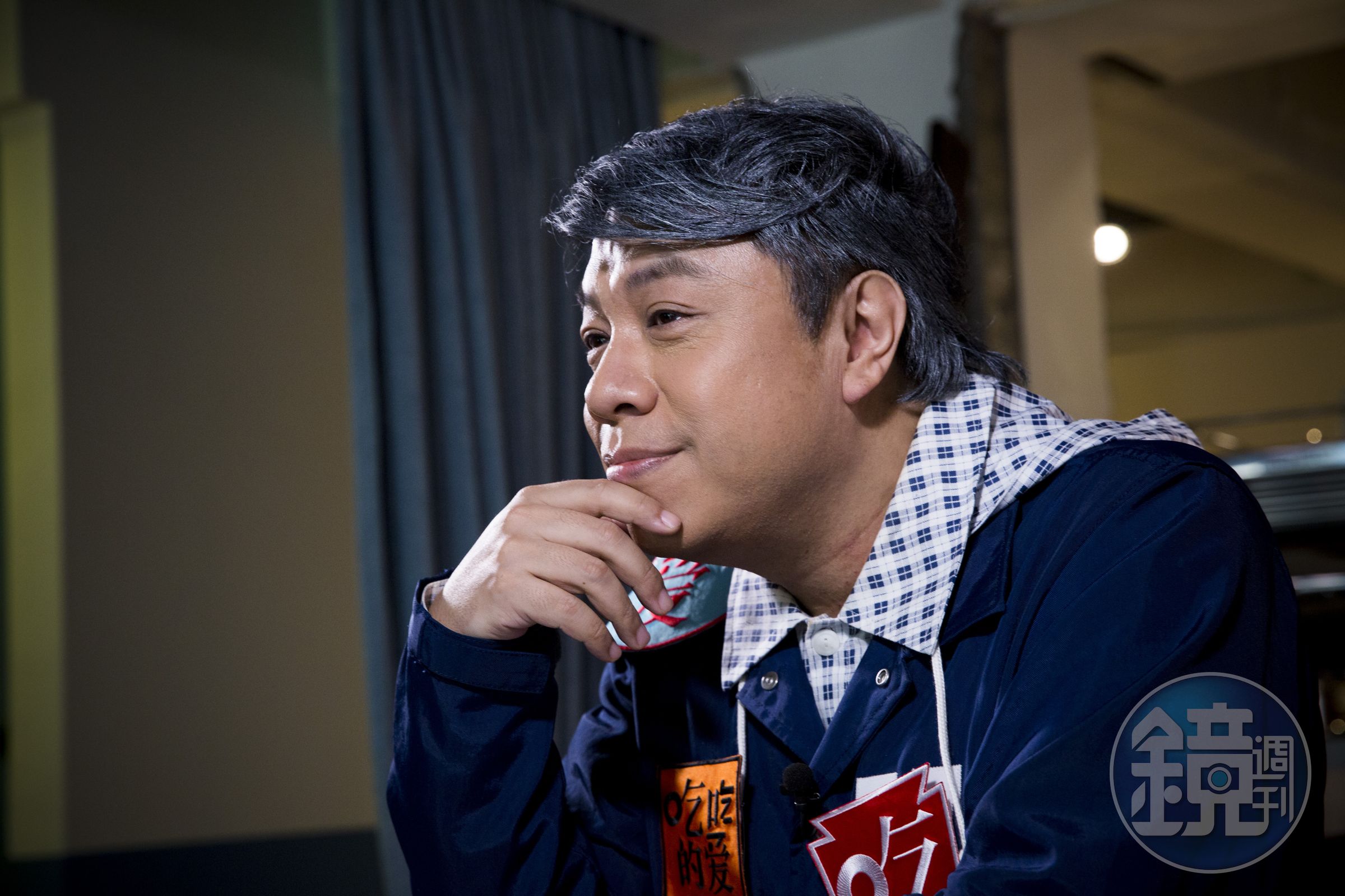 蔡康永為宣傳《吃吃的愛》，4天內排了30幾個專訪。