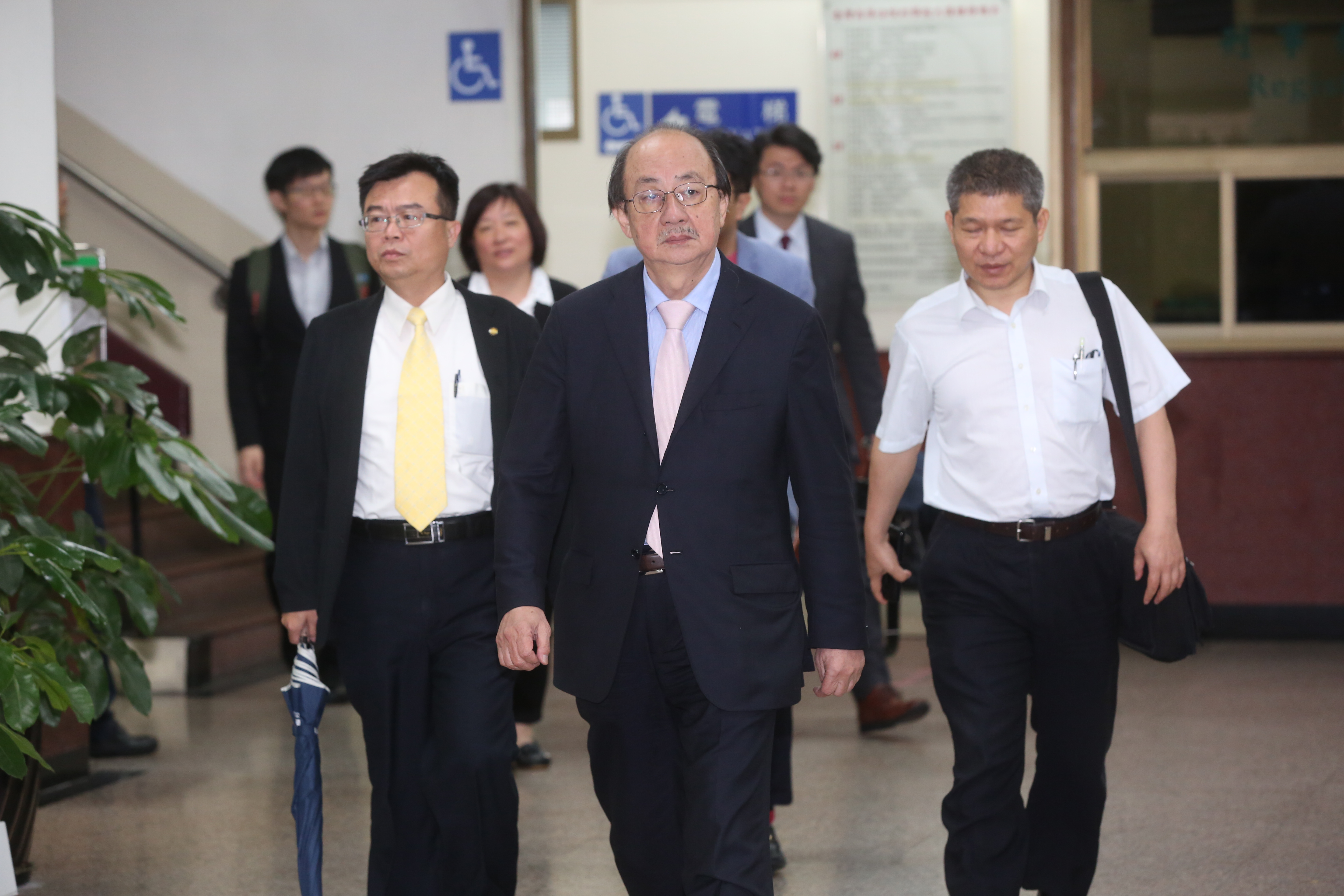 立委柯建銘否認關說司法，他強調馬英九在二審會遭判有罪。