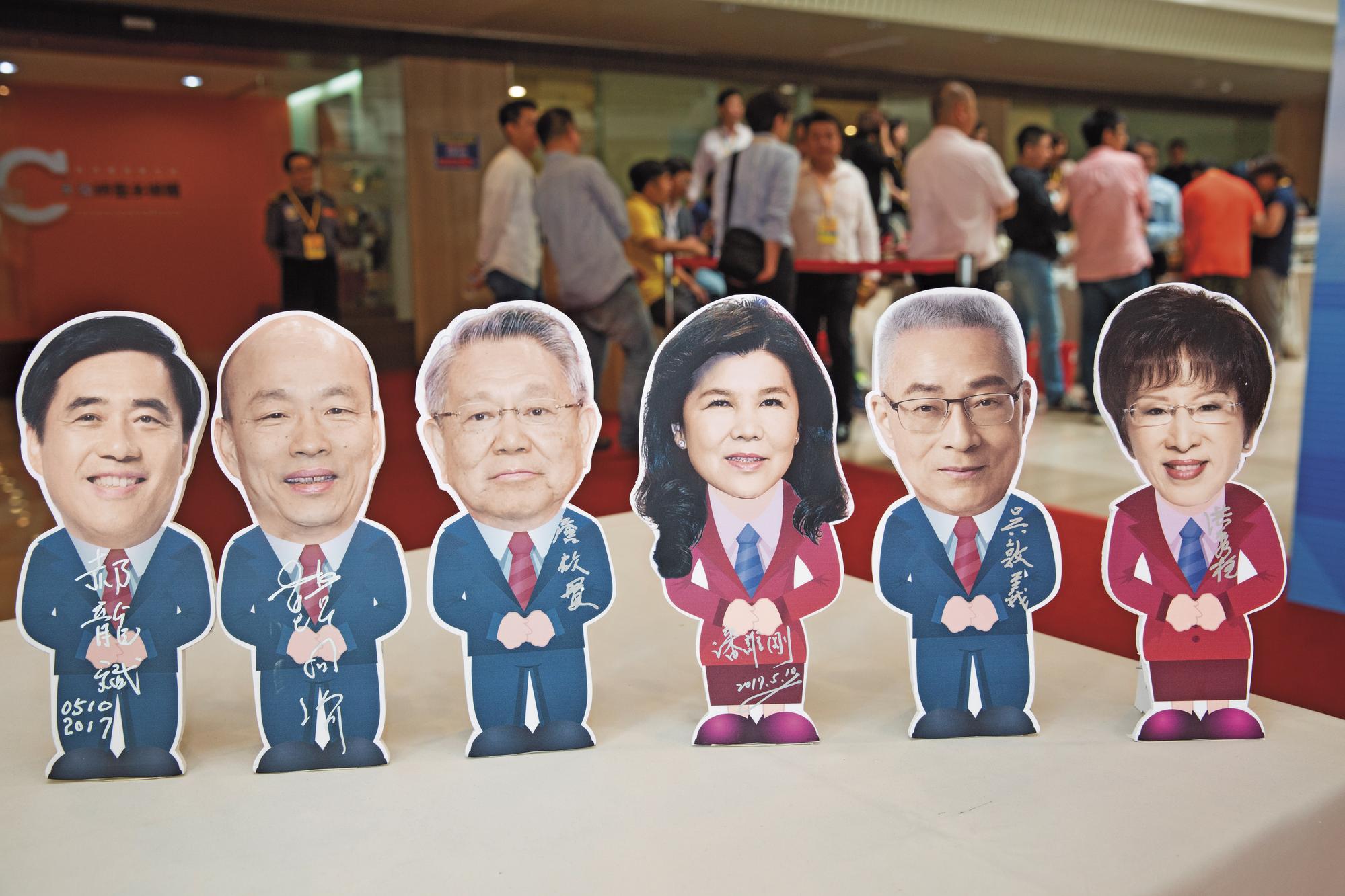 國民黨主席候選人各有盤算,吳敦義力拚首輪過半,郝龍斌則希望在第二輪拿下勝利。