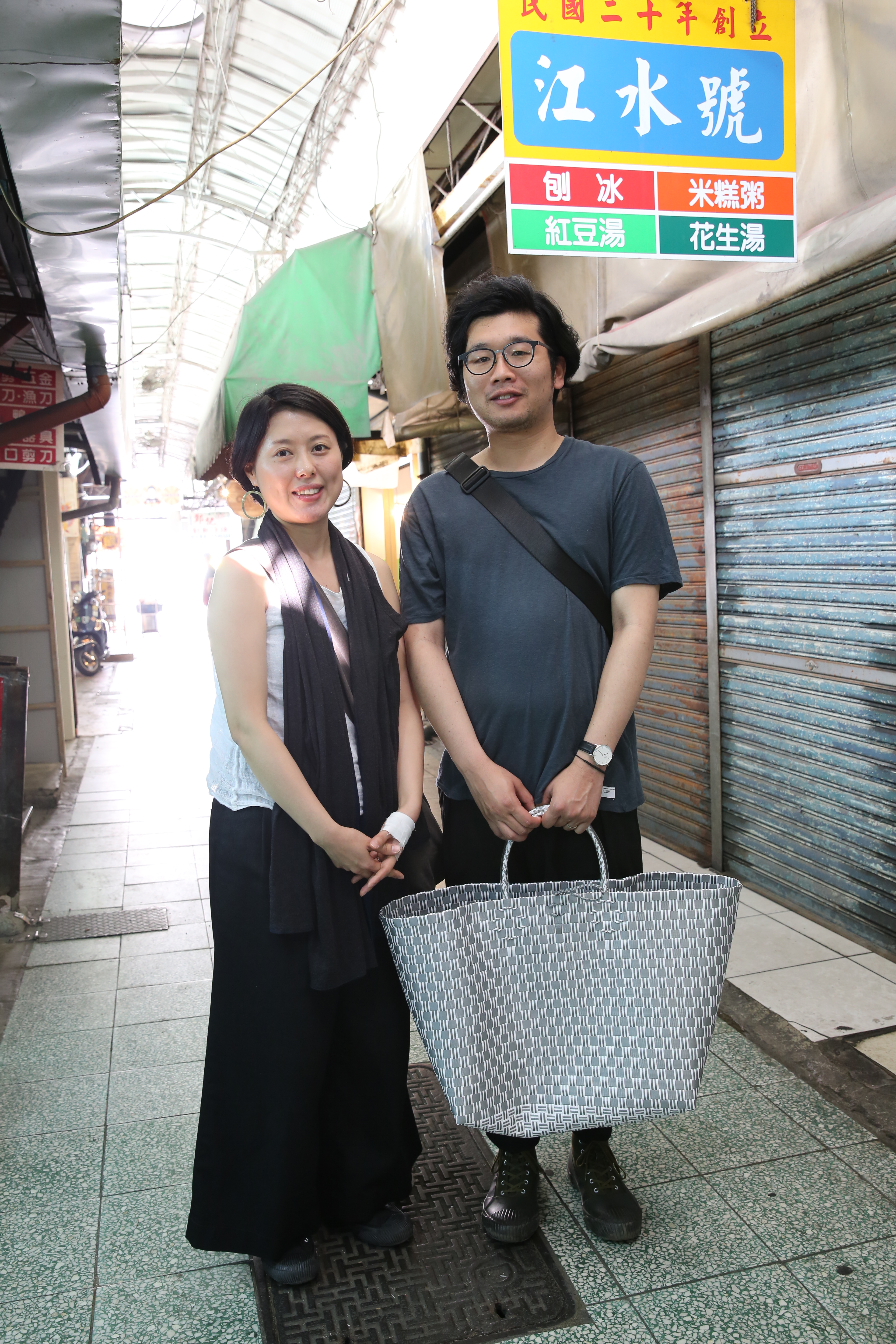 來台新婚旅行的有村夫妻是日本鹿兒島人，非常喜歡金連發的昭和懷舊氛圍。