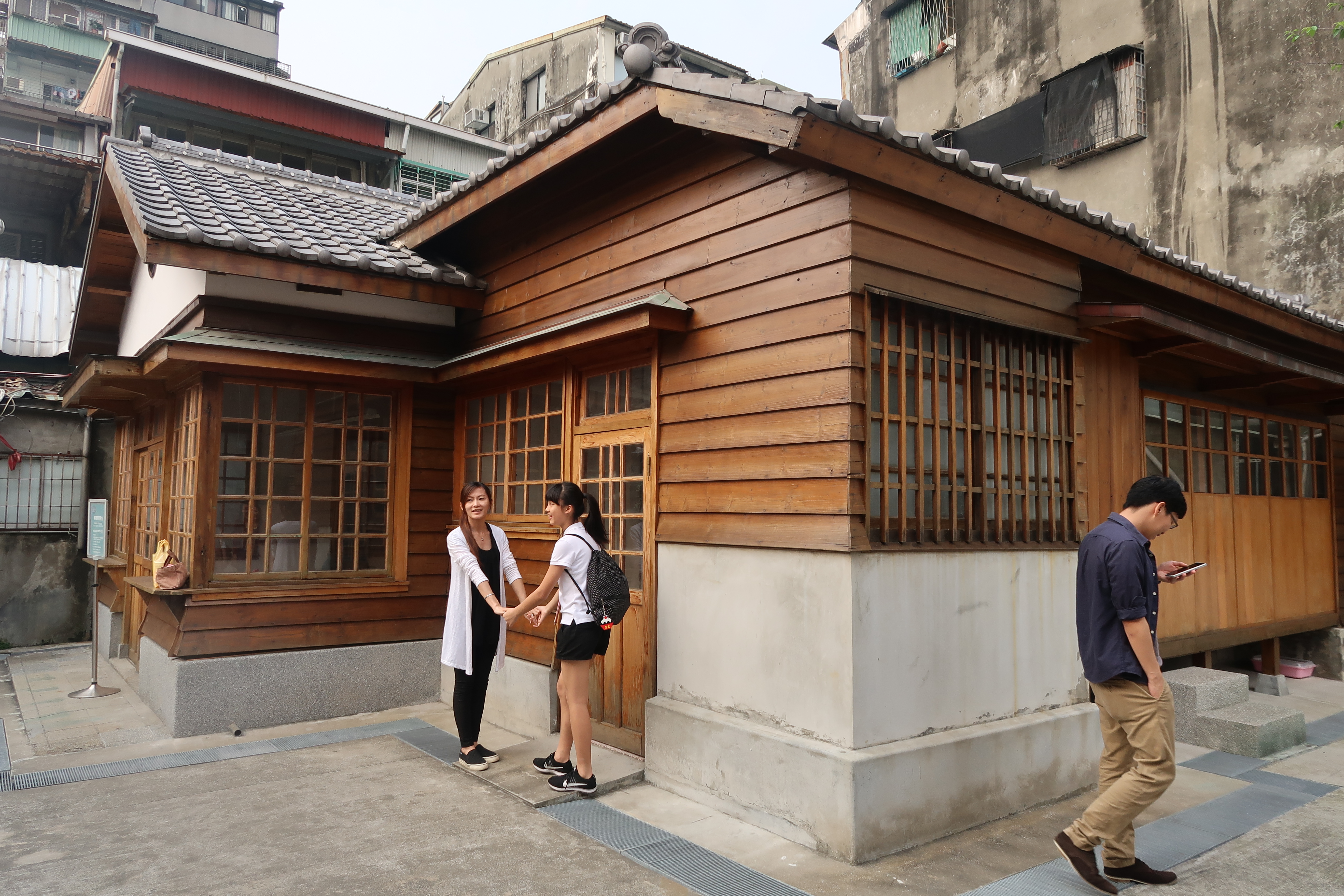 「新富市場事務所」是昔日市場管理者的辦公室兼住家。