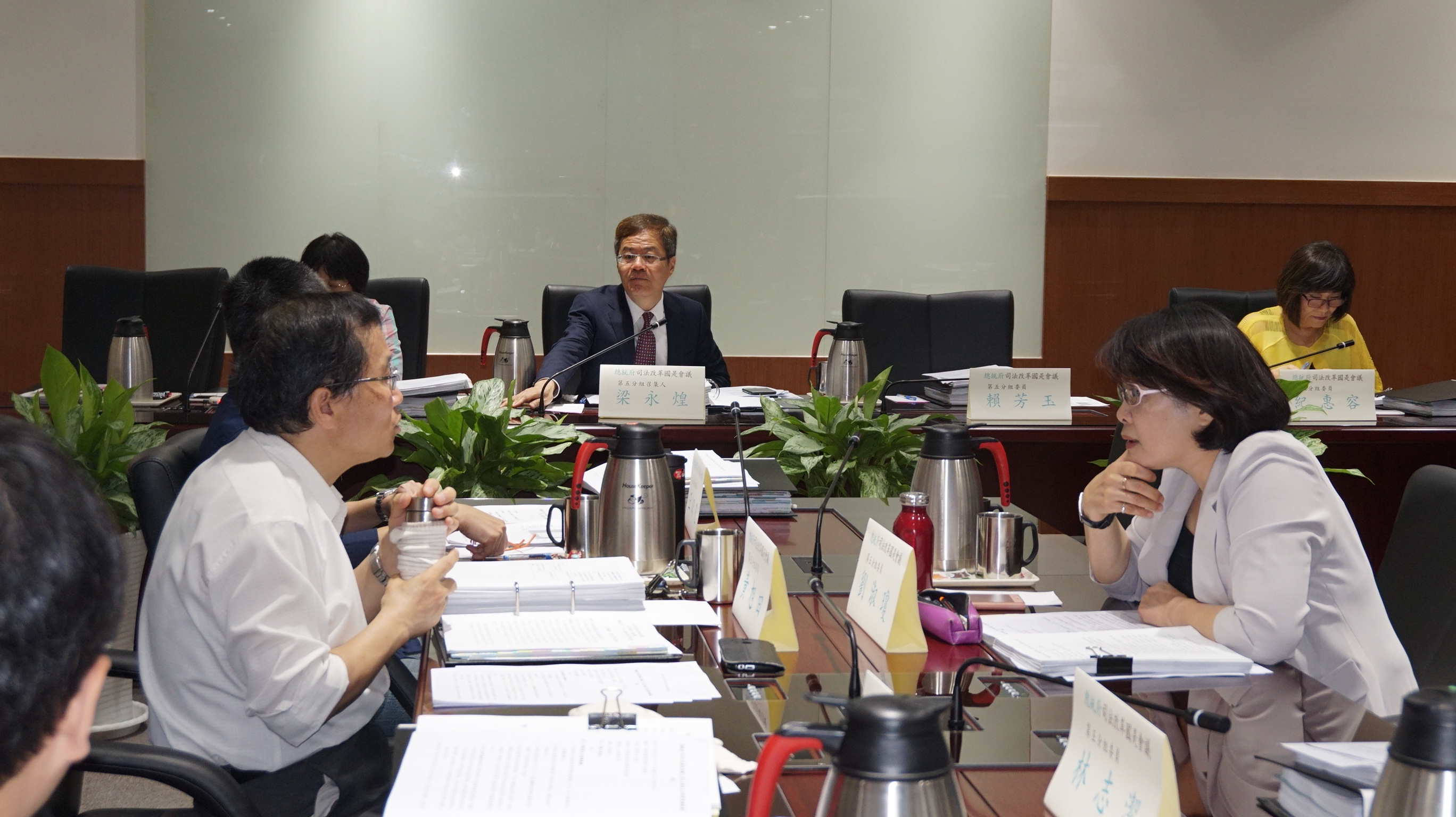 司改國是會議第五分組針對墮胎爭端，決議建請政府增設司法或社福調解機制。