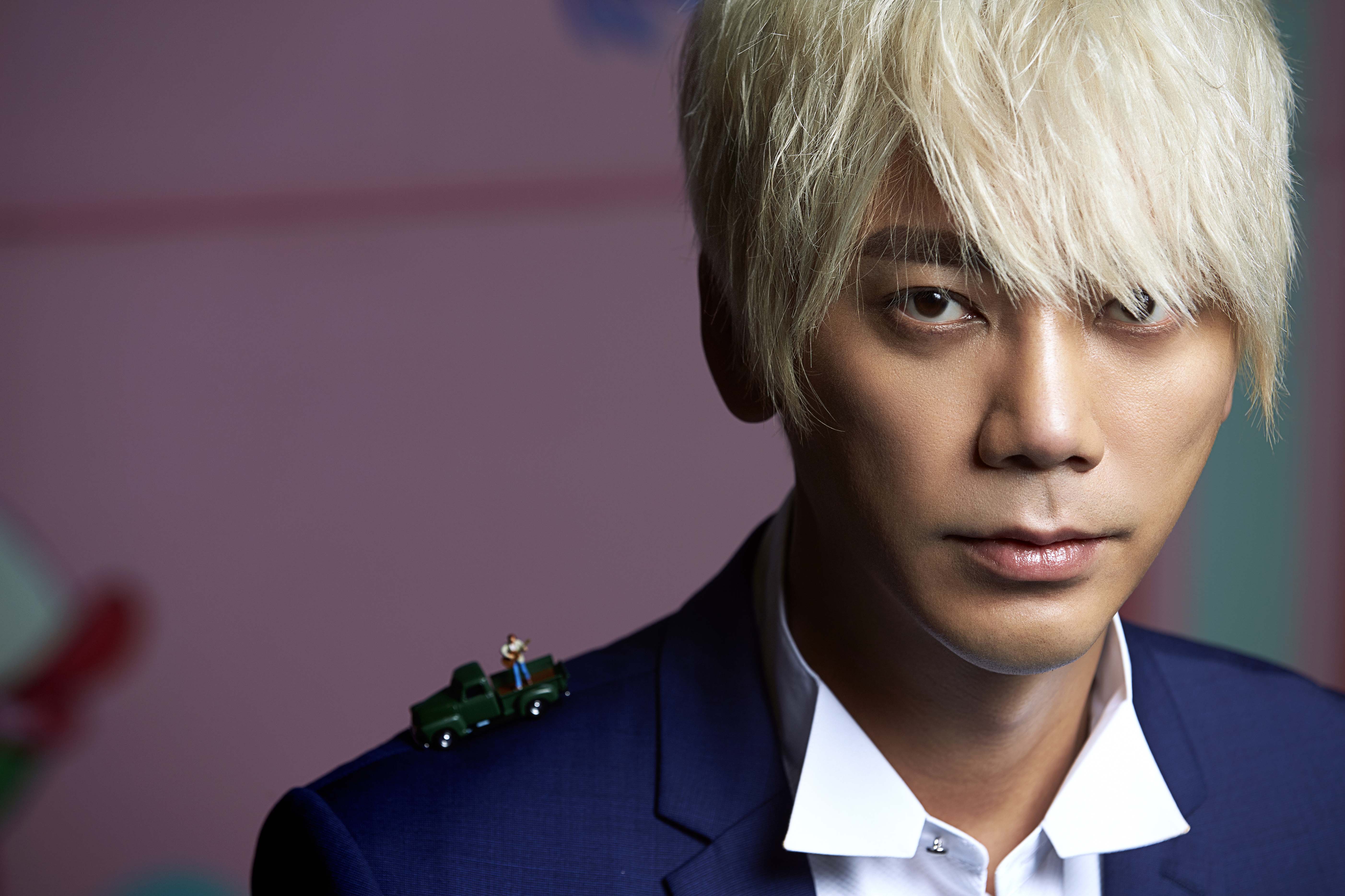 當了搖滾硬漢多年,信的音樂作品益發多元,不再只是嘶喊怒吼。