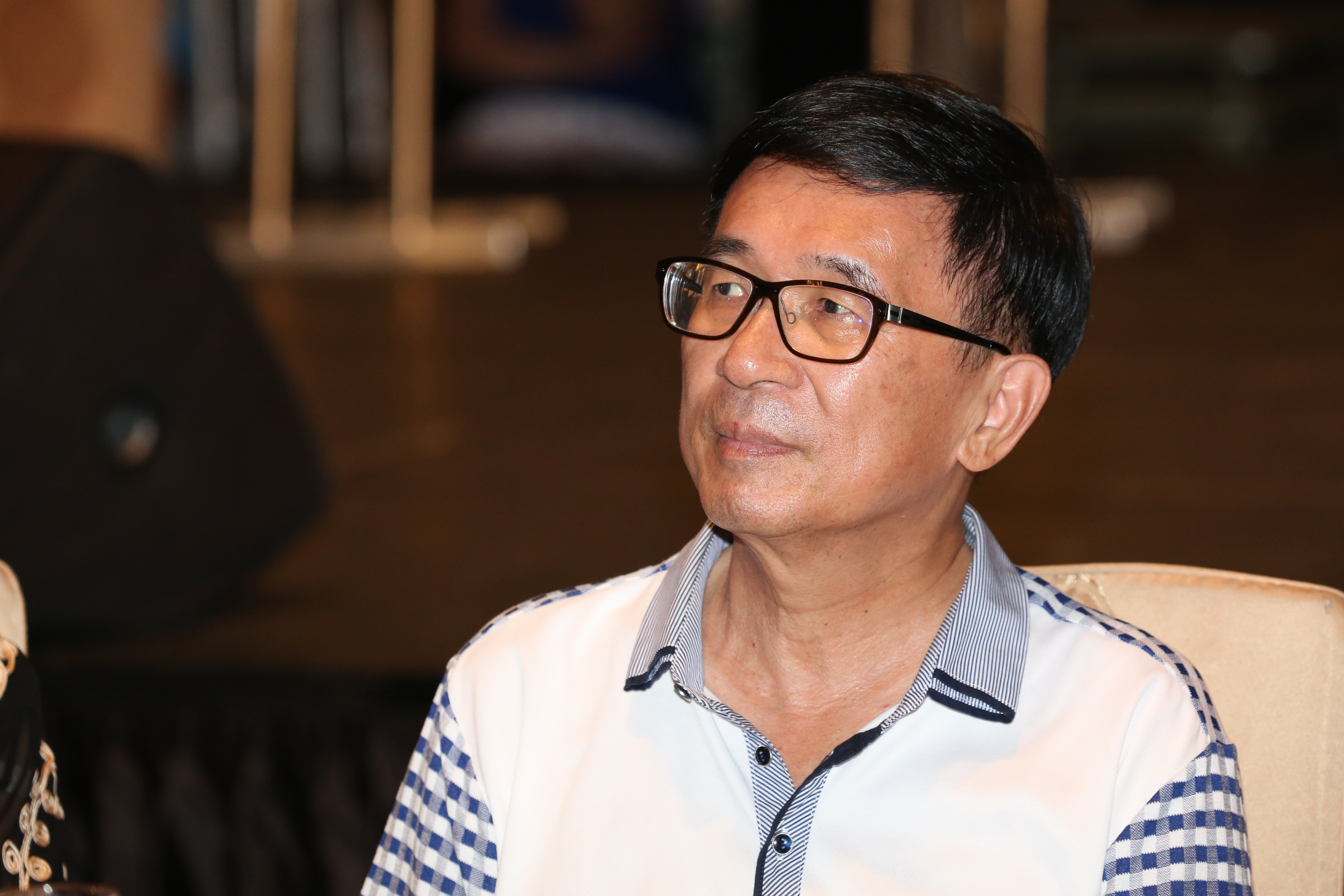 陳水扁前總統出席凱校募款餐會，嗆政府：「讓我講話台灣就會倒嗎？」