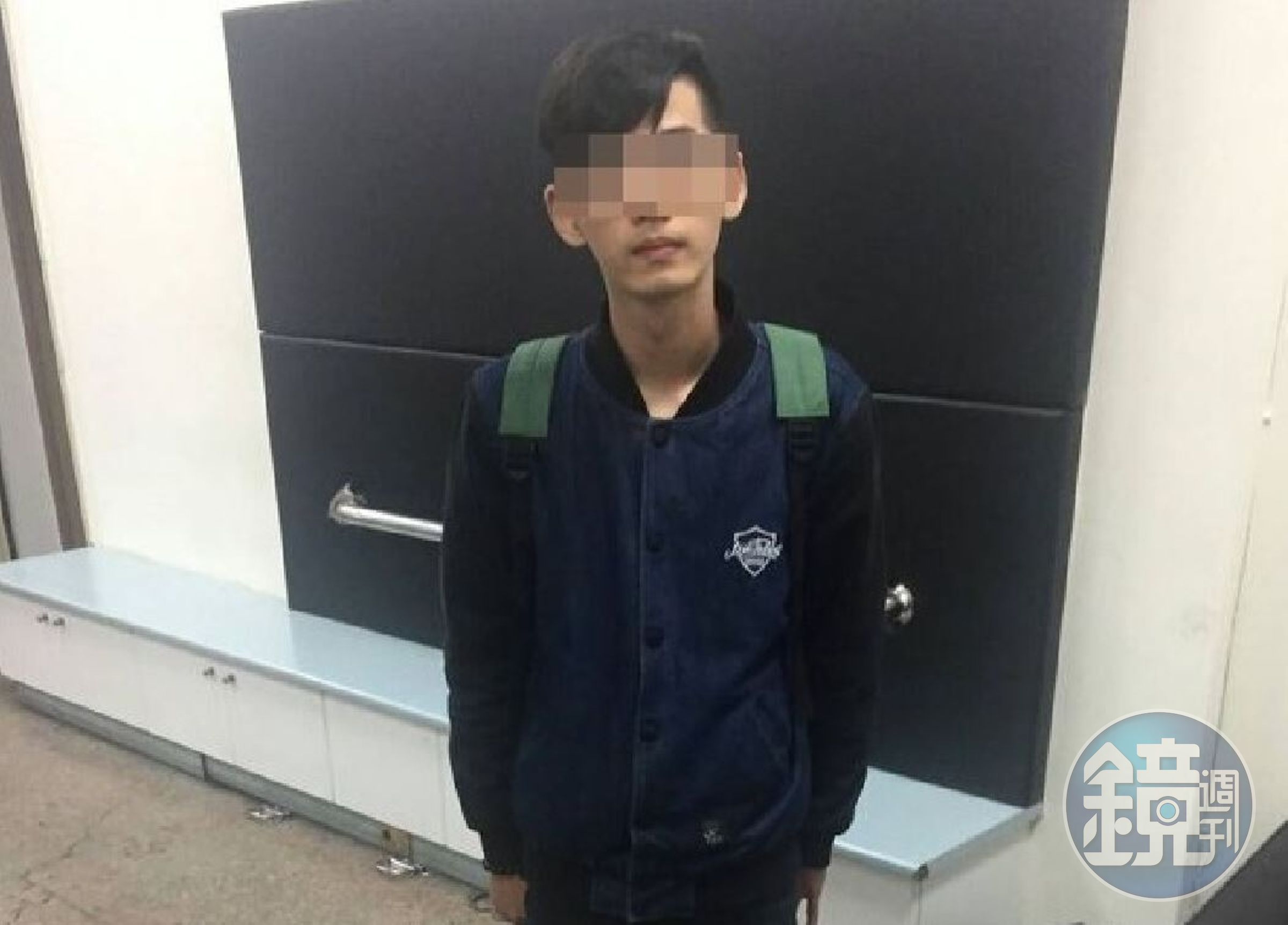 賴姓高中生為了幫隔代教養的阿嬤分擔家計，鋌而走險當車手，如今懊悔不已。