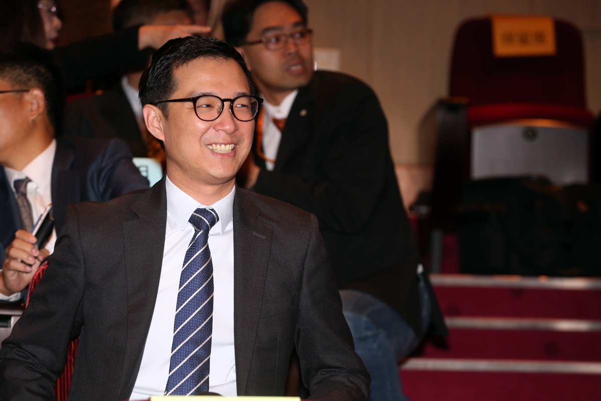升任國泰世華銀行副董事長的蔡宗翰,積極推動銀行轉型。(陳俊銘攝)