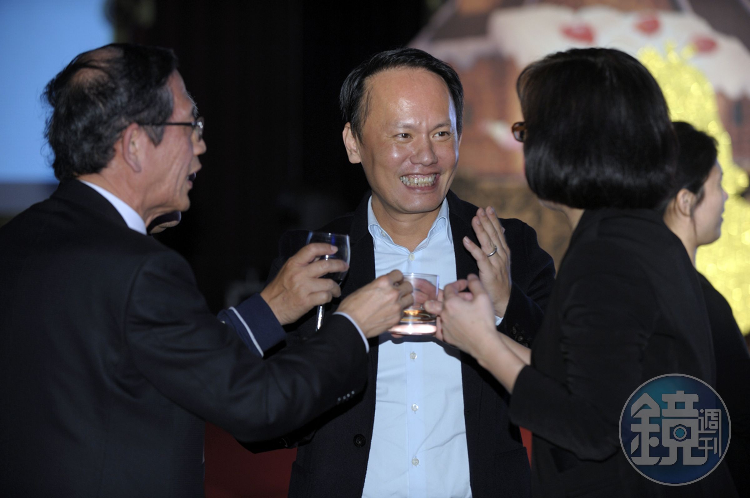 泰山前董事長詹岳霖企圖心強烈，市場傳言他打算反擊，上演王子復仇記。