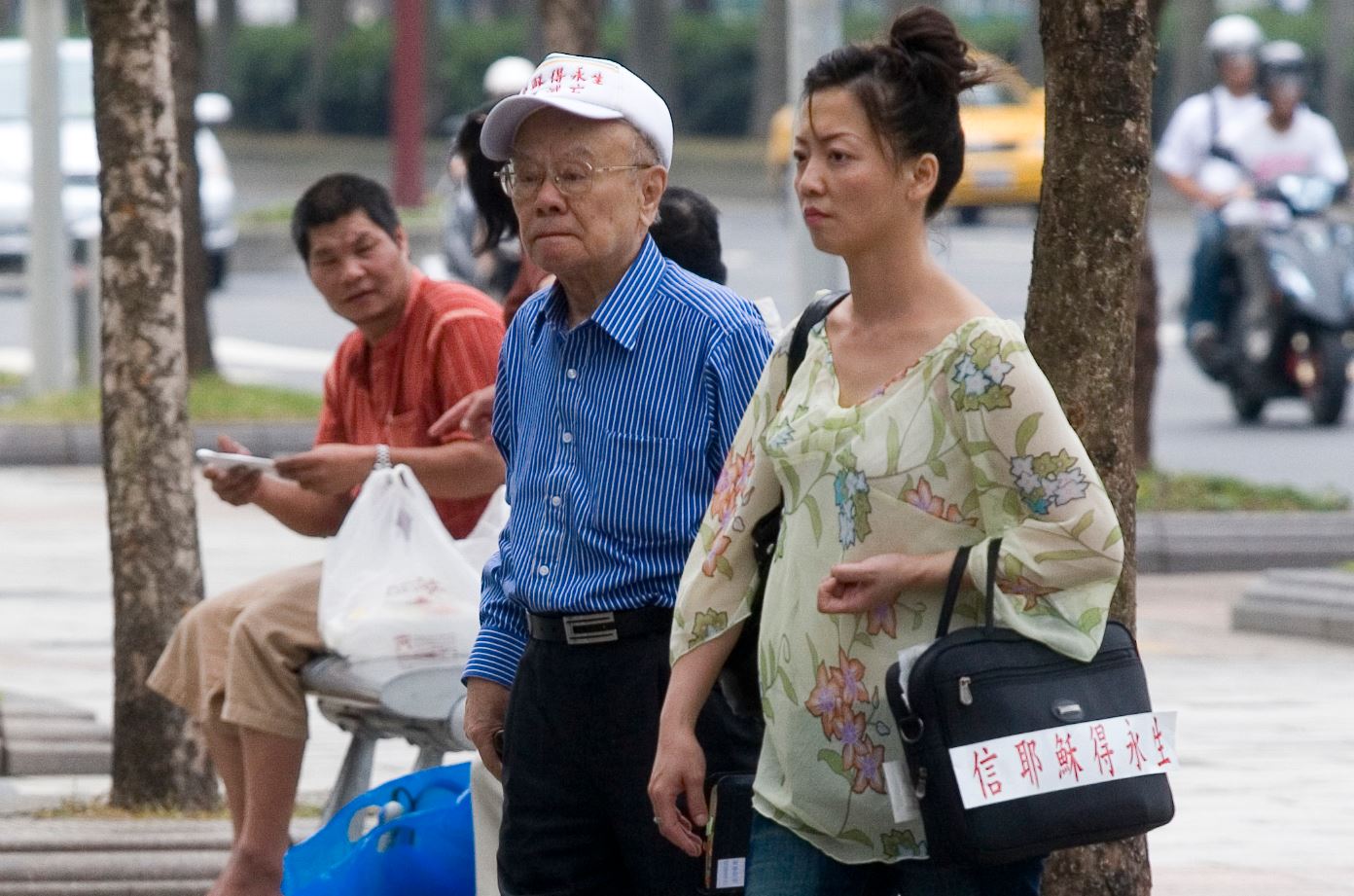 保力達創辦人陳傳黃熱情傳道，現任董事長呂百倉夫婦也是虔誠的基督徒。圖取自今周刊
