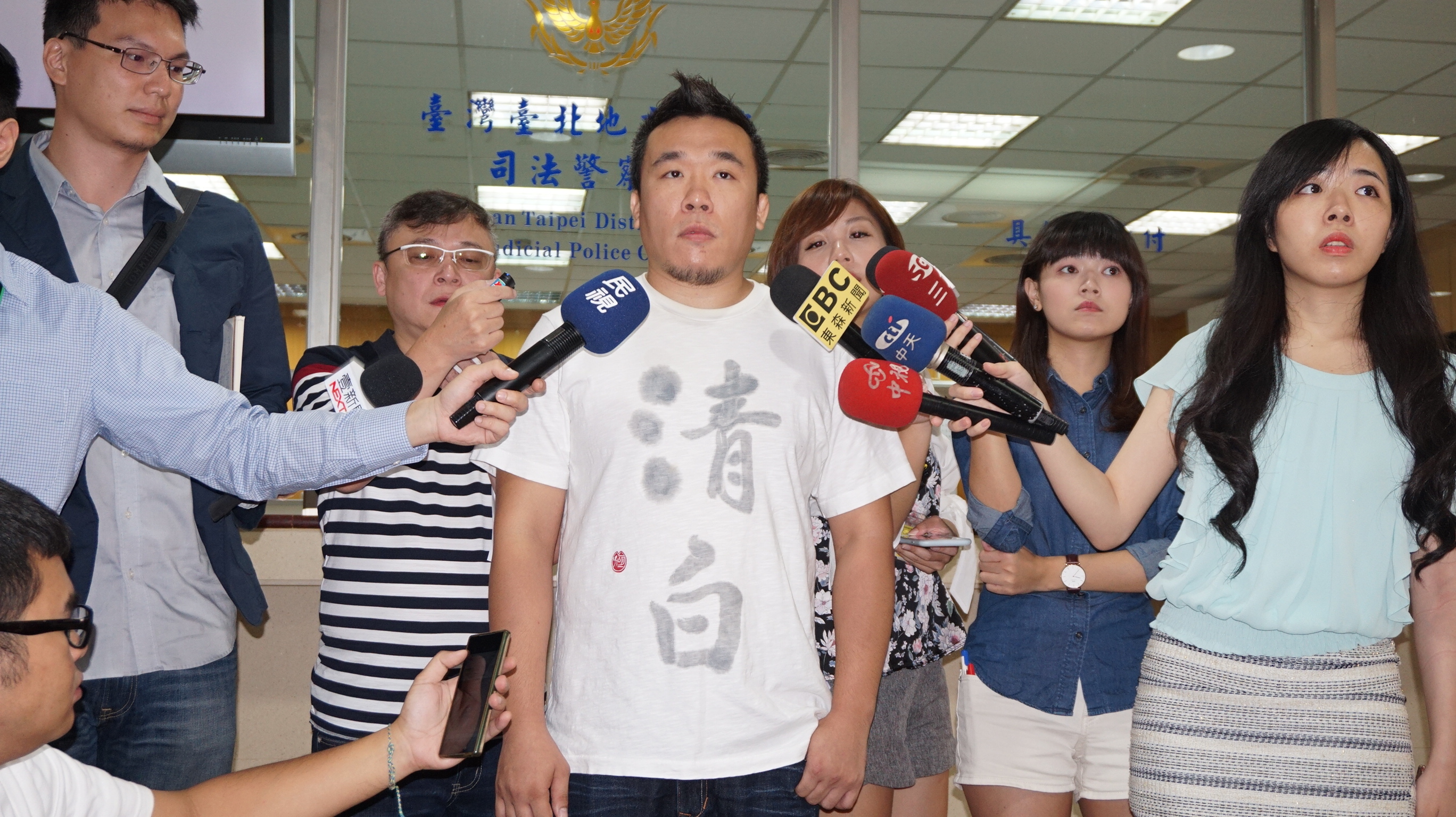 柔道教練王毓霖指控朱雪璋設比武陷阱，砍斷他腳筋，一審只判朱6年，將請檢察官上訴。