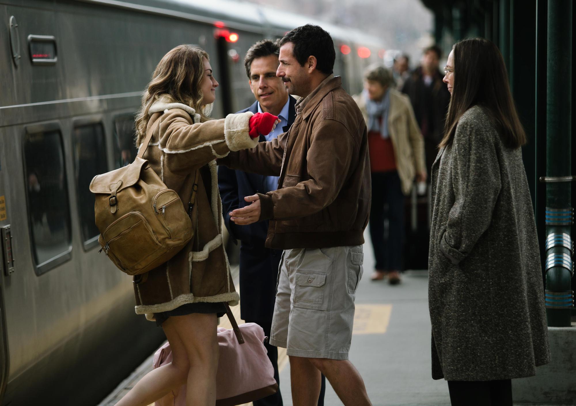 美國導演諾亞包姆巴赫(Noah Baumbach)靠著《梅耶維茲家庭故事》首度入選坎城正式競賽。