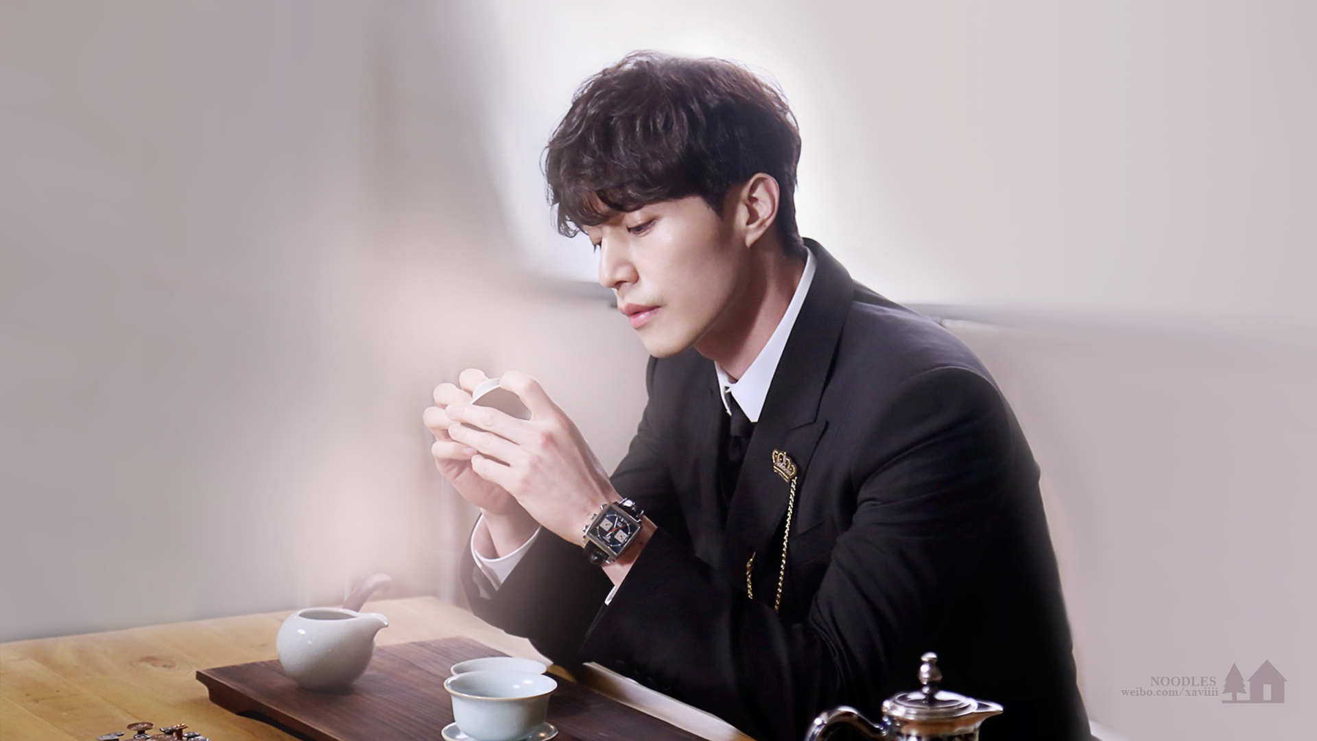 在《鬼怪》中飾演「陰間使者」再度翻紅的李棟旭，本週日將祕密訪台3天進行廣告拍攝工作。