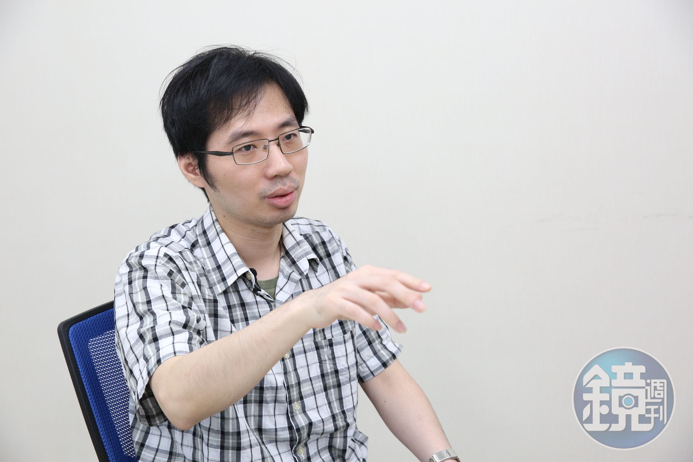 病患家屬指控，許達夫甚至會質問病人為何沒花錢買產品，導致病情惡化，醫勞盟發言人姜冠宇醫師（圖）痛批：「這根本是在傷害病人」。 