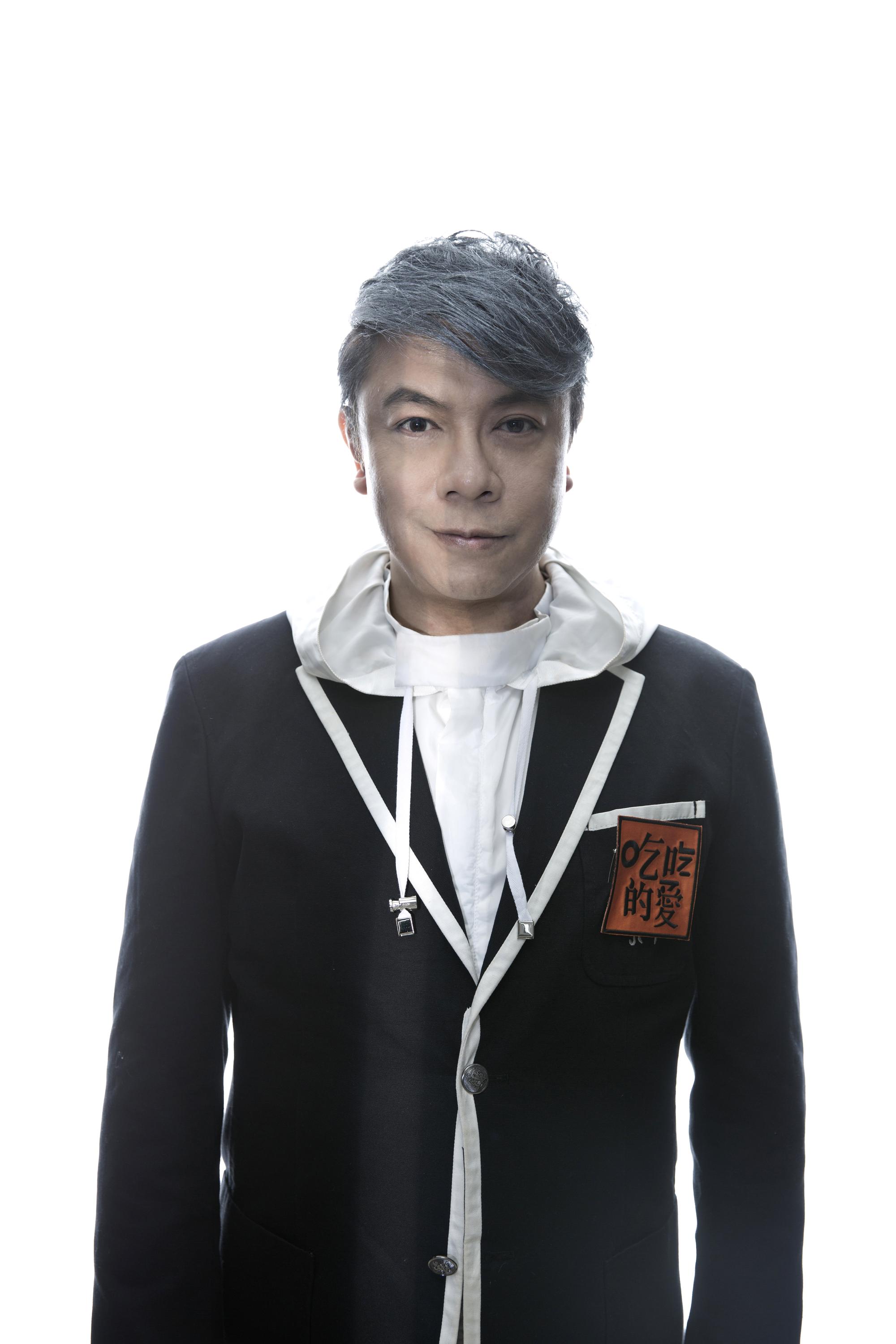 「如果不再做下停掉《康熙來了》的決定，我會覺得我太懦弱，我很想做一個證明我沒那麼膽小的事情。果然做了之後，變成一個比較橫衝直壯的人。」