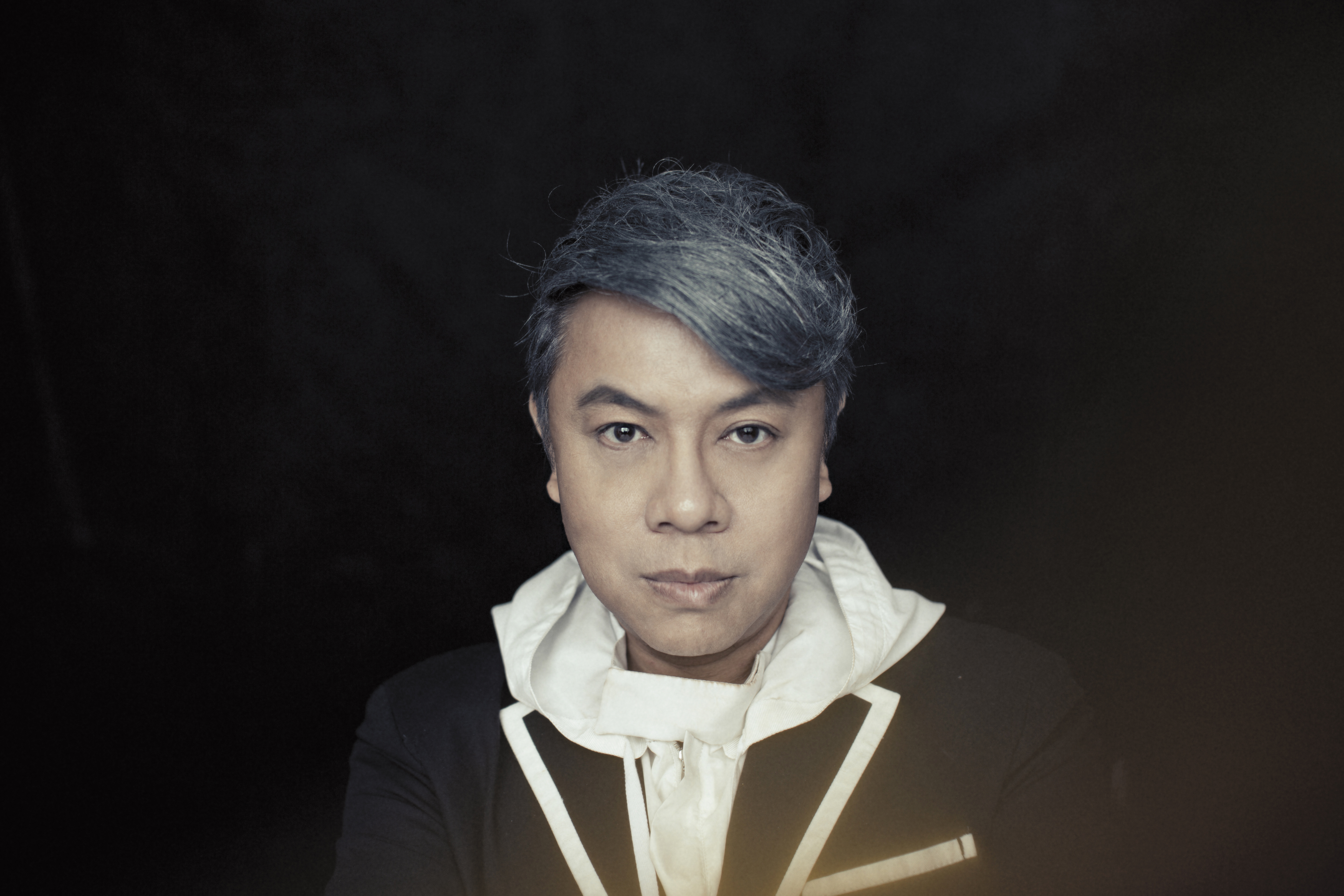 為什麼要把電影取名《吃吃的愛》，「選了一個最俗的片名，很好記，一聽便記得、很方便說出來 。」