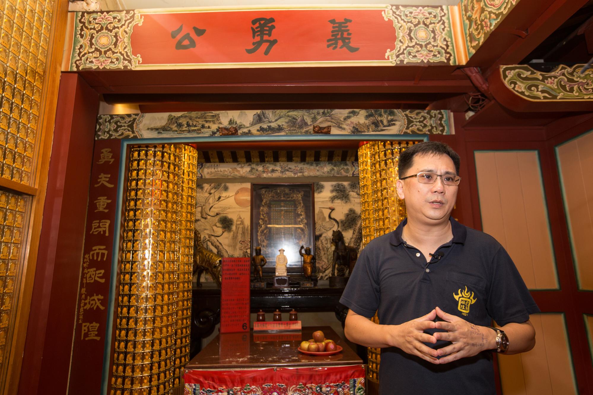 台北霞海城隍廟供奉的義勇公,是早期為保護族人,在械鬥中犧牲的同安人祖先。