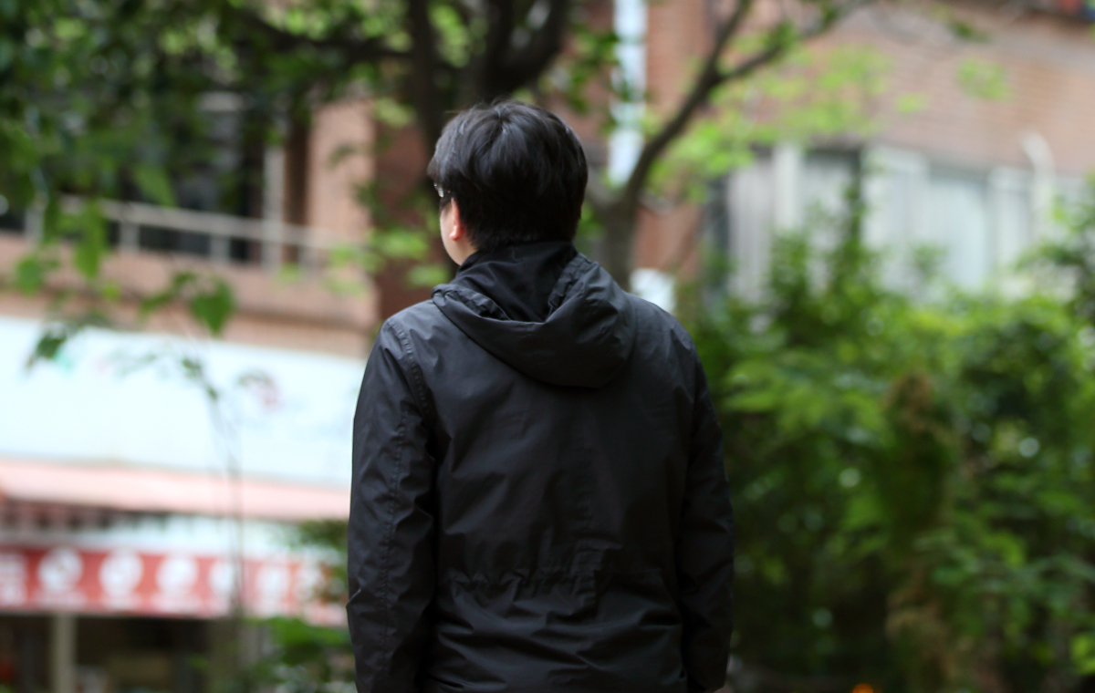 麥克連一度擠身億元身價，後來又慘賠9千萬，他說，在極度失意時，會靜靜地看著自己孩子們的睡覺模樣，沉澱心情。