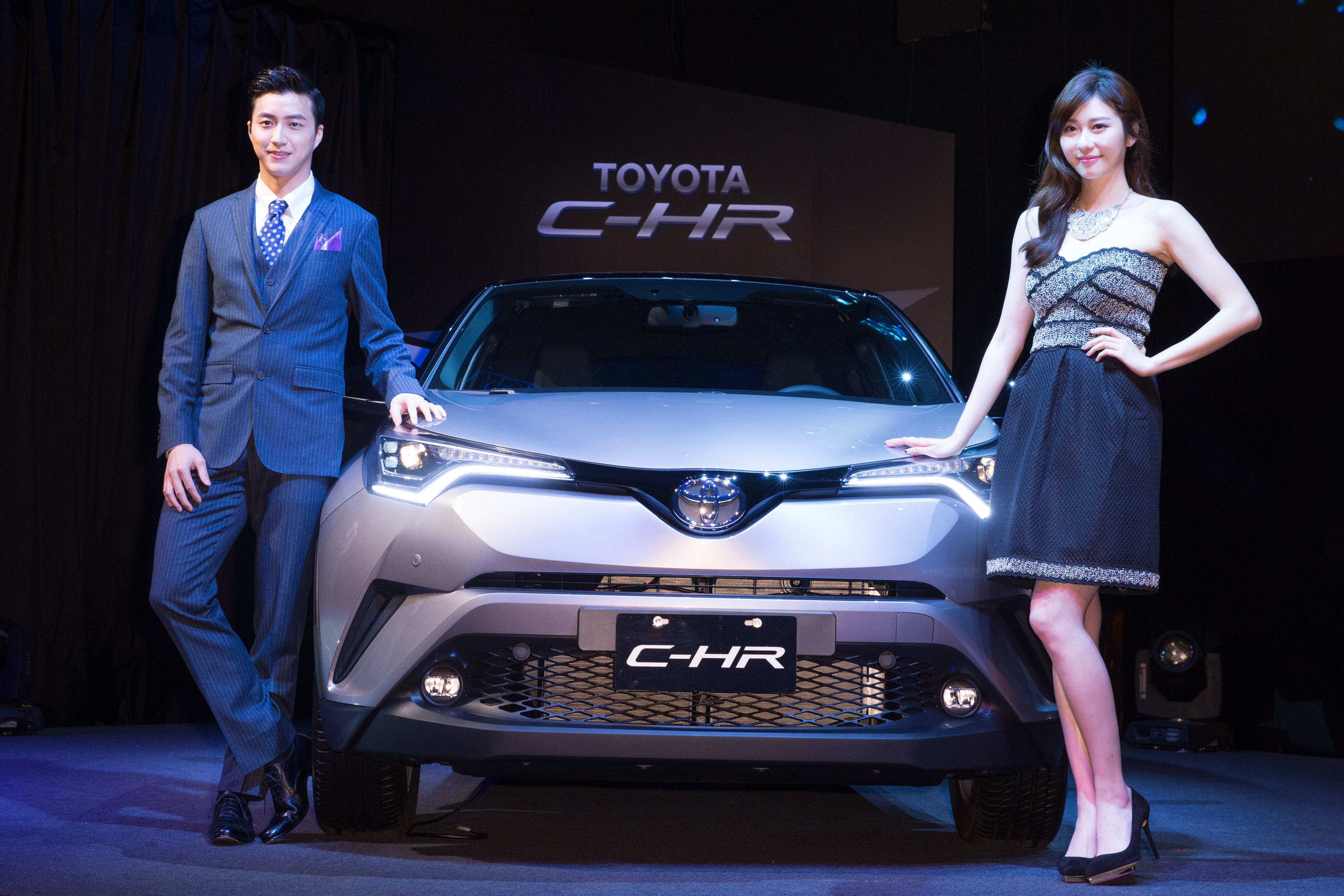 國內兩大汽車集團裕隆、和泰車代理品牌受創嚴重,包括了豐田(Toyota)、三菱(Mitsubishi)、日產(Nissan)衰退幅度至少都有12%。