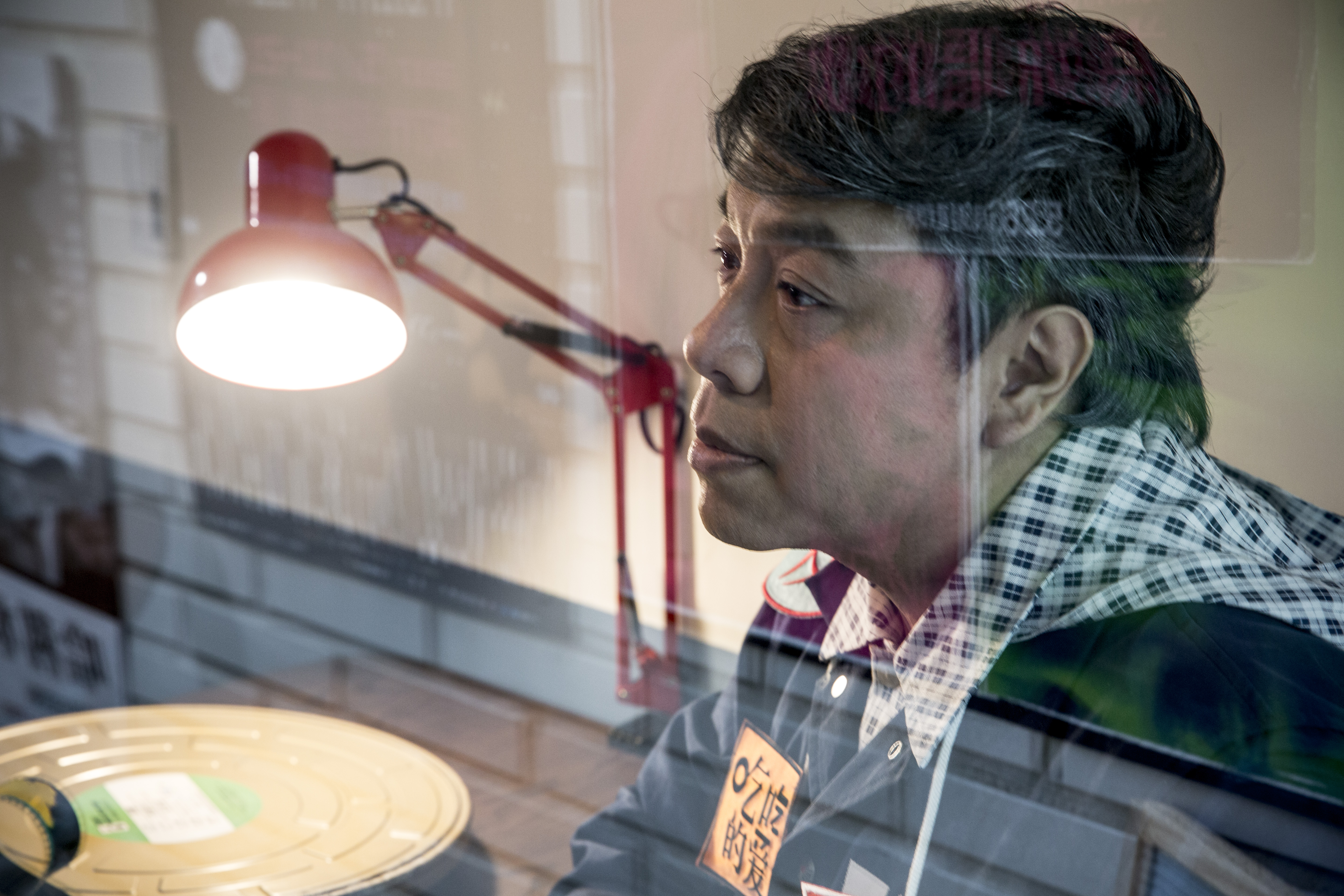 蔡康永用「忍者」形容主持人的重要特質，就是不要講自己的事。擔任導演的他，也抱持著此一原則。