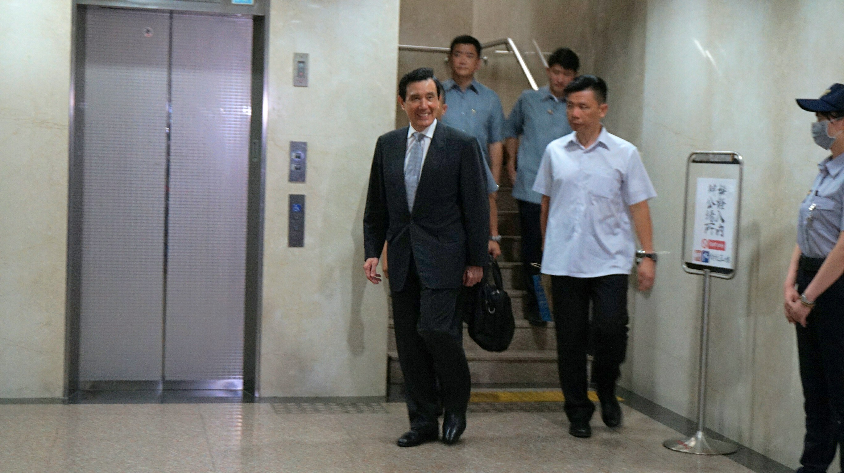 前總統馬英九洩密案開庭，他指控檢察官濫權追訴。