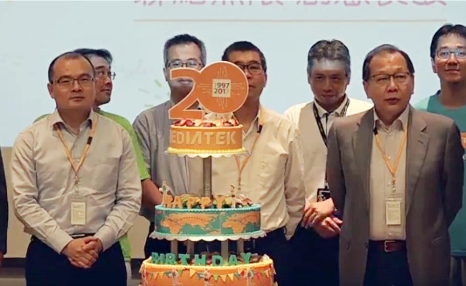 IC設計同業分析，獲利縮水的聯發科，恐怕不能像過去一樣大方發出紅利，留住重要的研發人才。（翻攝自聯發科臉書）