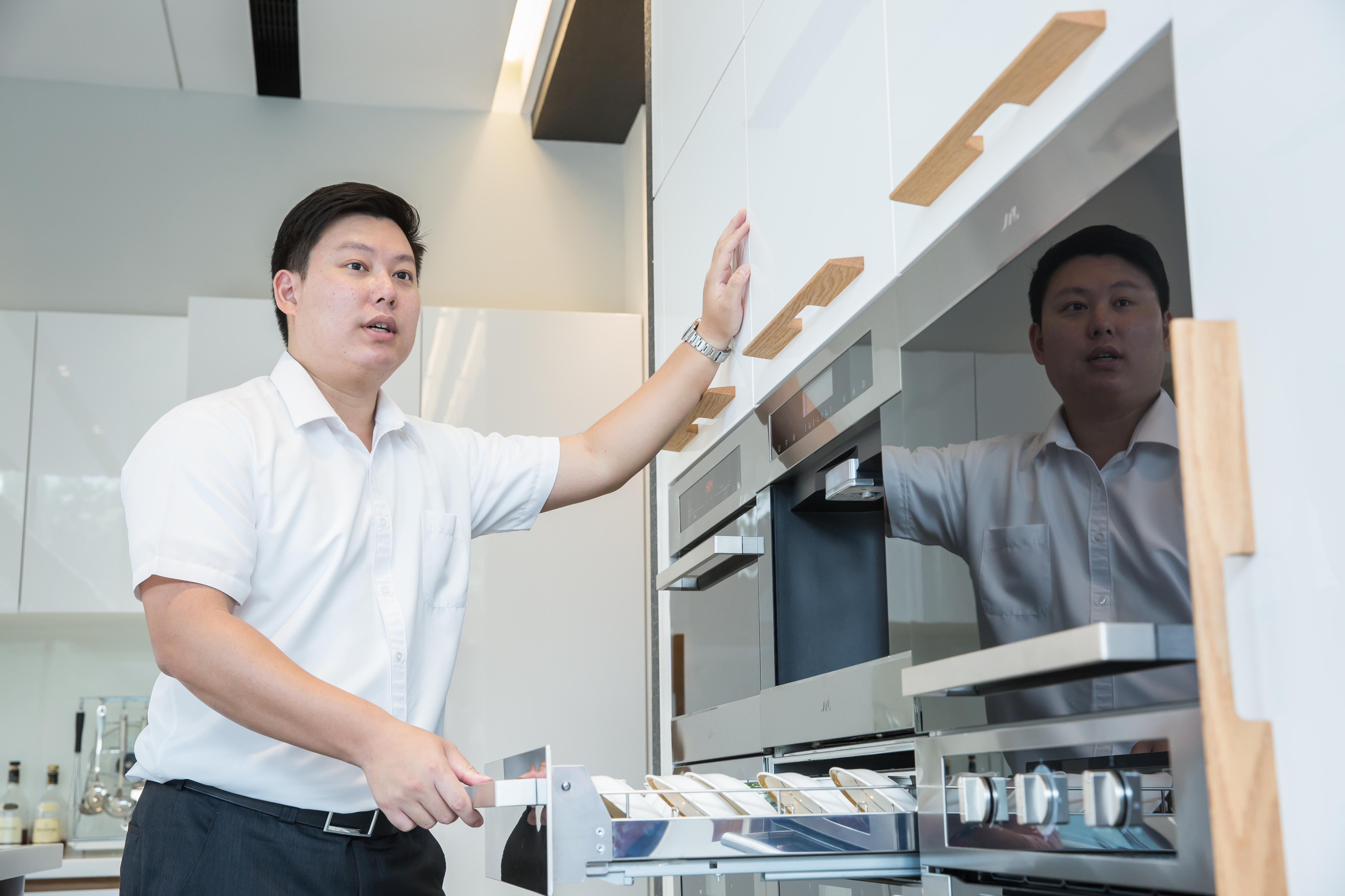 侯劭諺升任總經理後，針對銷量較弱的產品如瓦斯爐、排油煙機，積極研發新品，力圖擺脫雜牌王的形象。