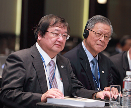 中華民國醫師公會全國聯合會理事長（左）針對最高法院審理醫糾案新見解，發聲明呼籲司法正視醫師人權。(翻攝全聯會網站)