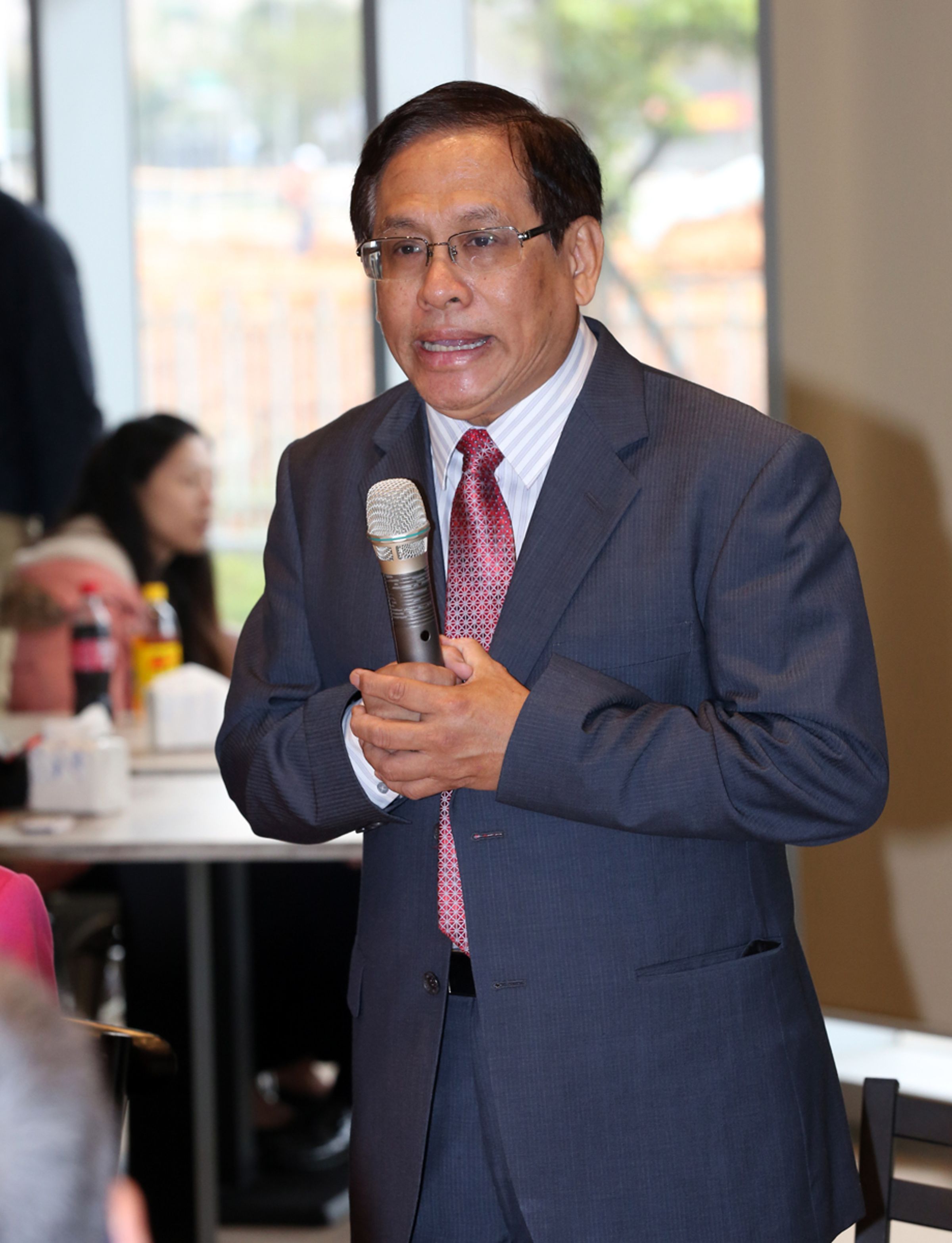 郭倍宏去年接下民視董事長後，所作所為都引發爭議。