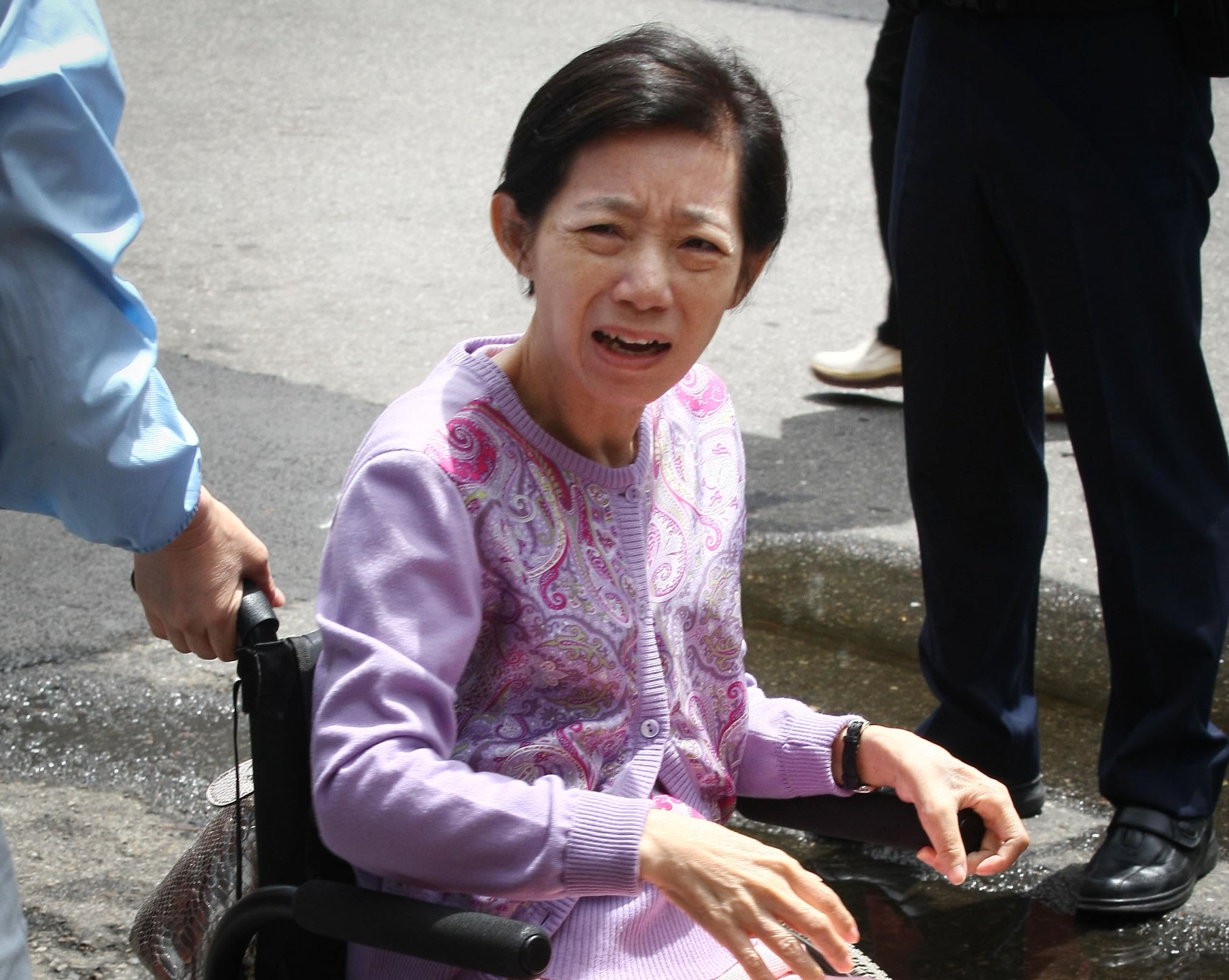 扁家除了匯往海外資產12億餘元遭查扣，另前第一夫人吳淑珍有75顆市值一億餘元的裸鑽及翡翠也遭查扣。