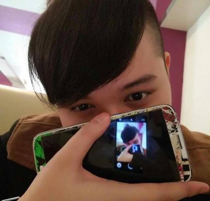 惡狼Vincent化名Tommy，在手機遊戲中誘騙少女拍裸照。