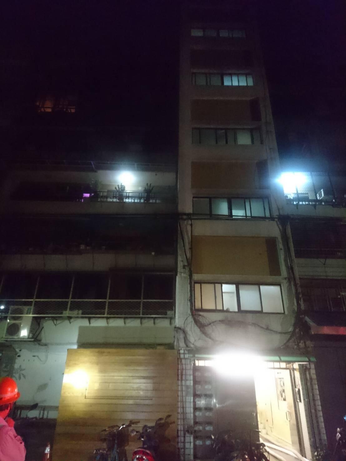 女作家曹燕婷住處起火,疑似輕生。