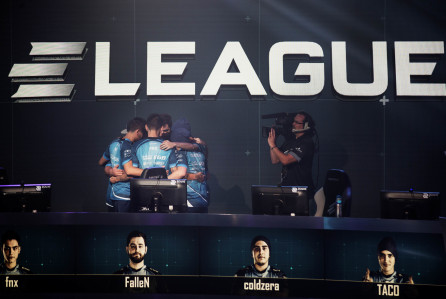 近2年崛起的電競組織「ELeague」宣布舉辦《超級英雄：武力對決2》電競賽事。（圖／ELeague官網）