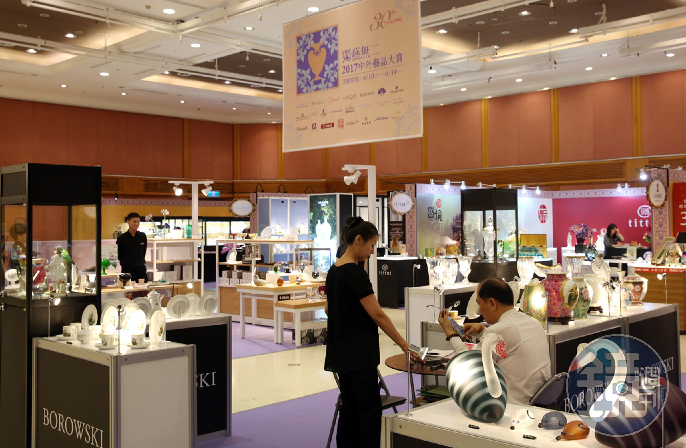 日本銀座骨董店「アンティークモール銀座」首次在太平洋SOGO「獨藝無二中外藝品大賞」展出。