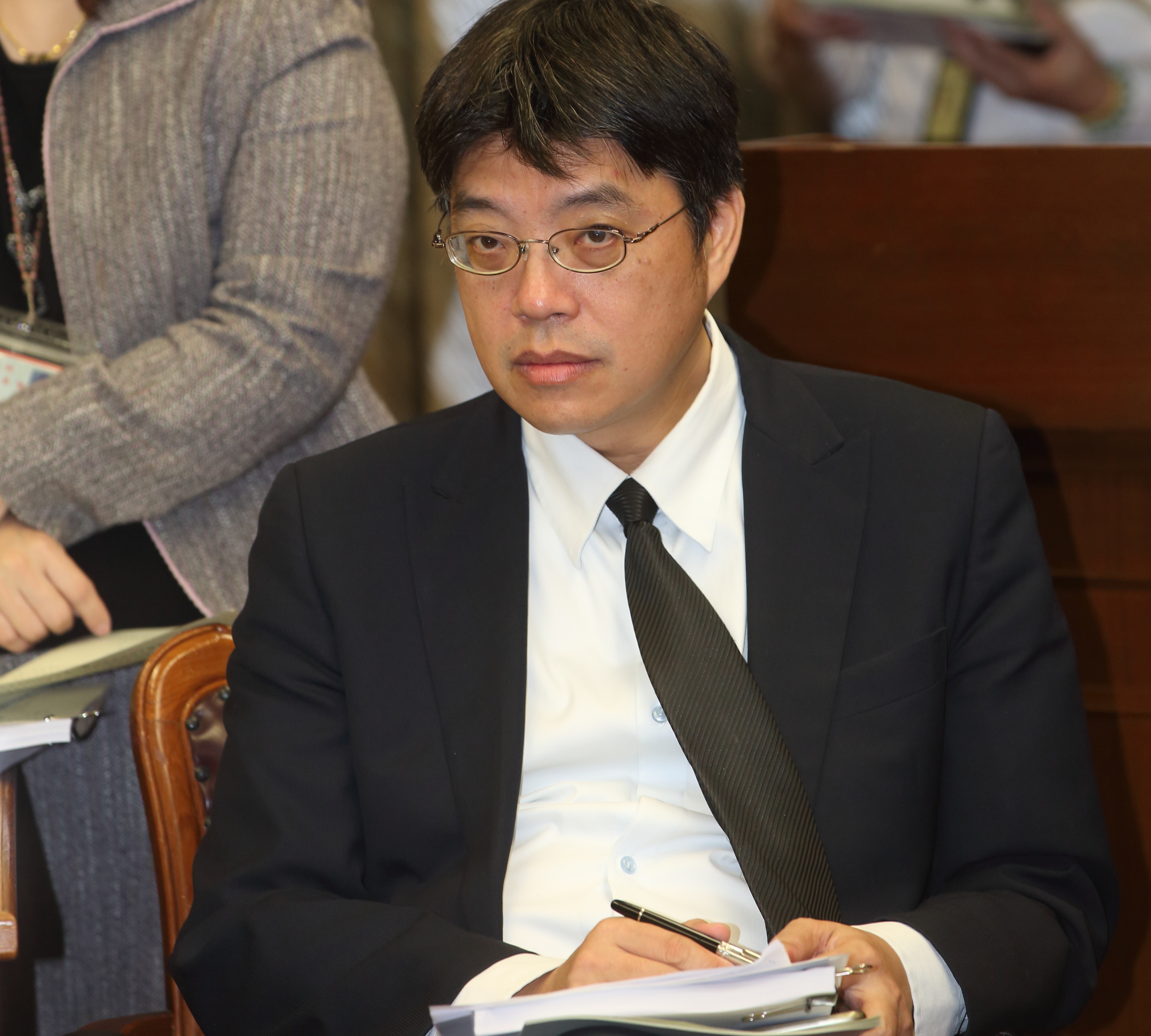 陸委會發言人邱垂正強烈譴責中國與巴拿馬建交行為，要中共對台海穩定負責。