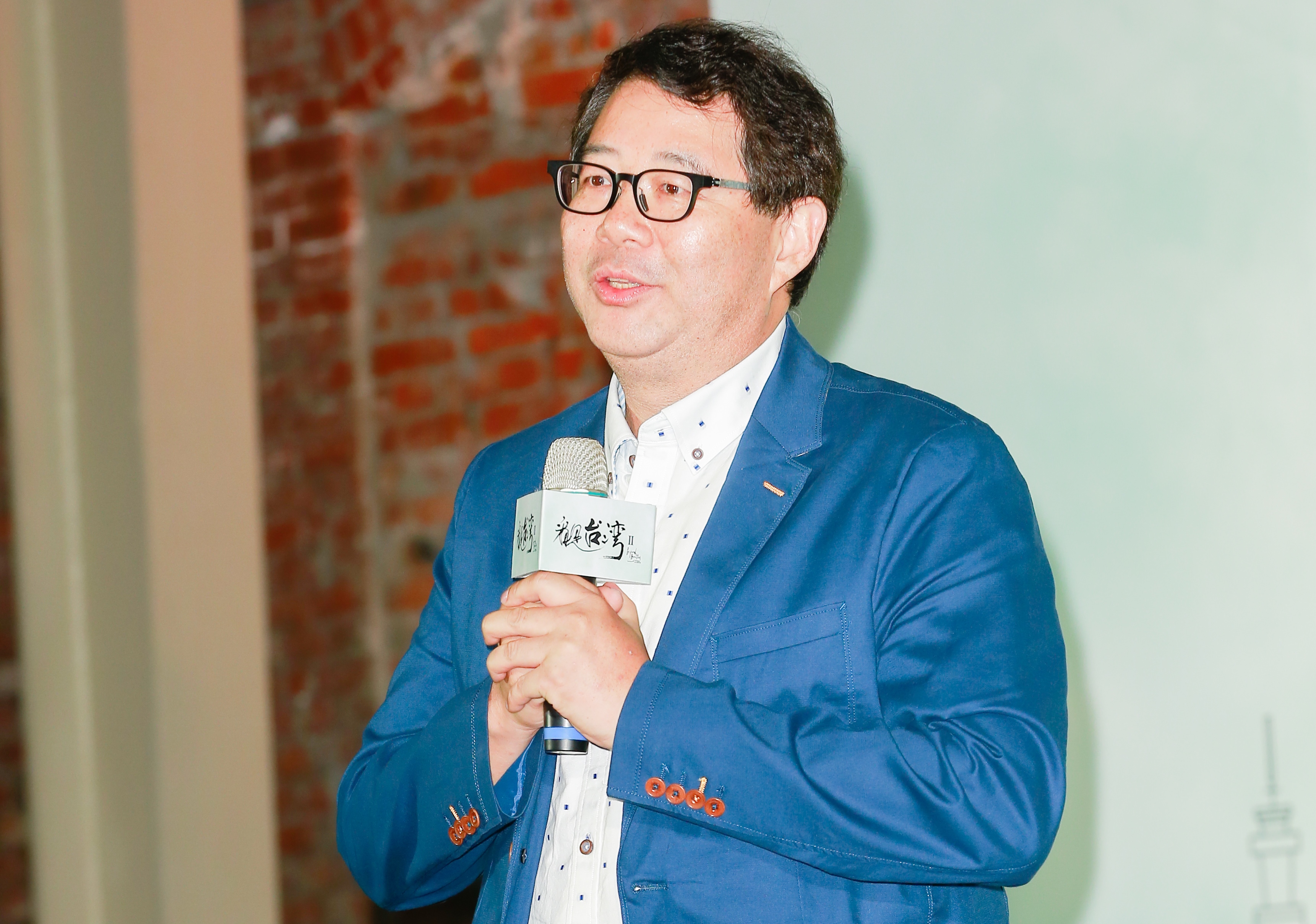 齊柏林壯志未酬，《看見台灣 ll》已有企業願意繼續贊助拍攝，但還要找到能接手的導演才行。