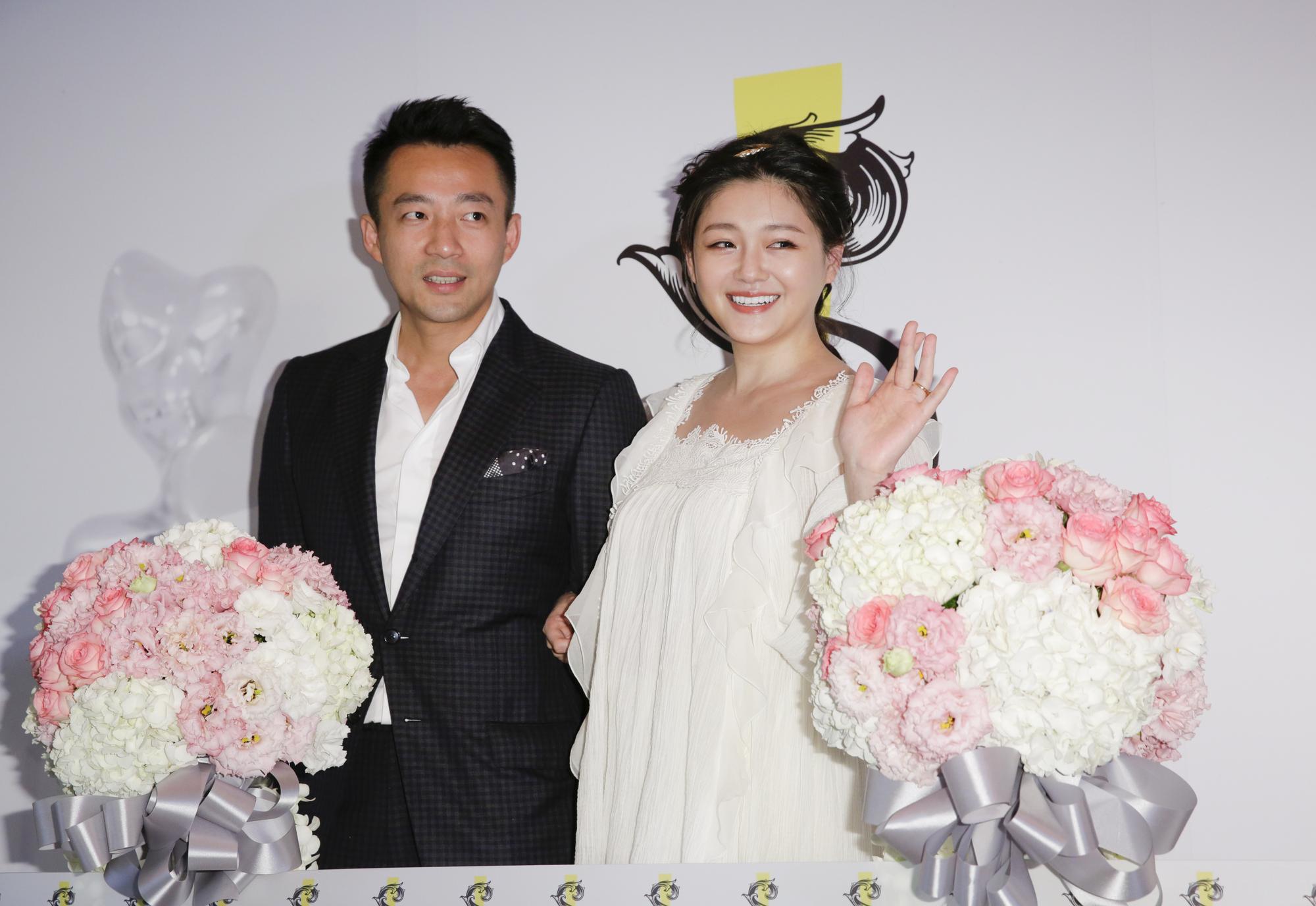 大S和汪小菲出席「S Hotel」開幕活動，大S身型仍舊圓潤。