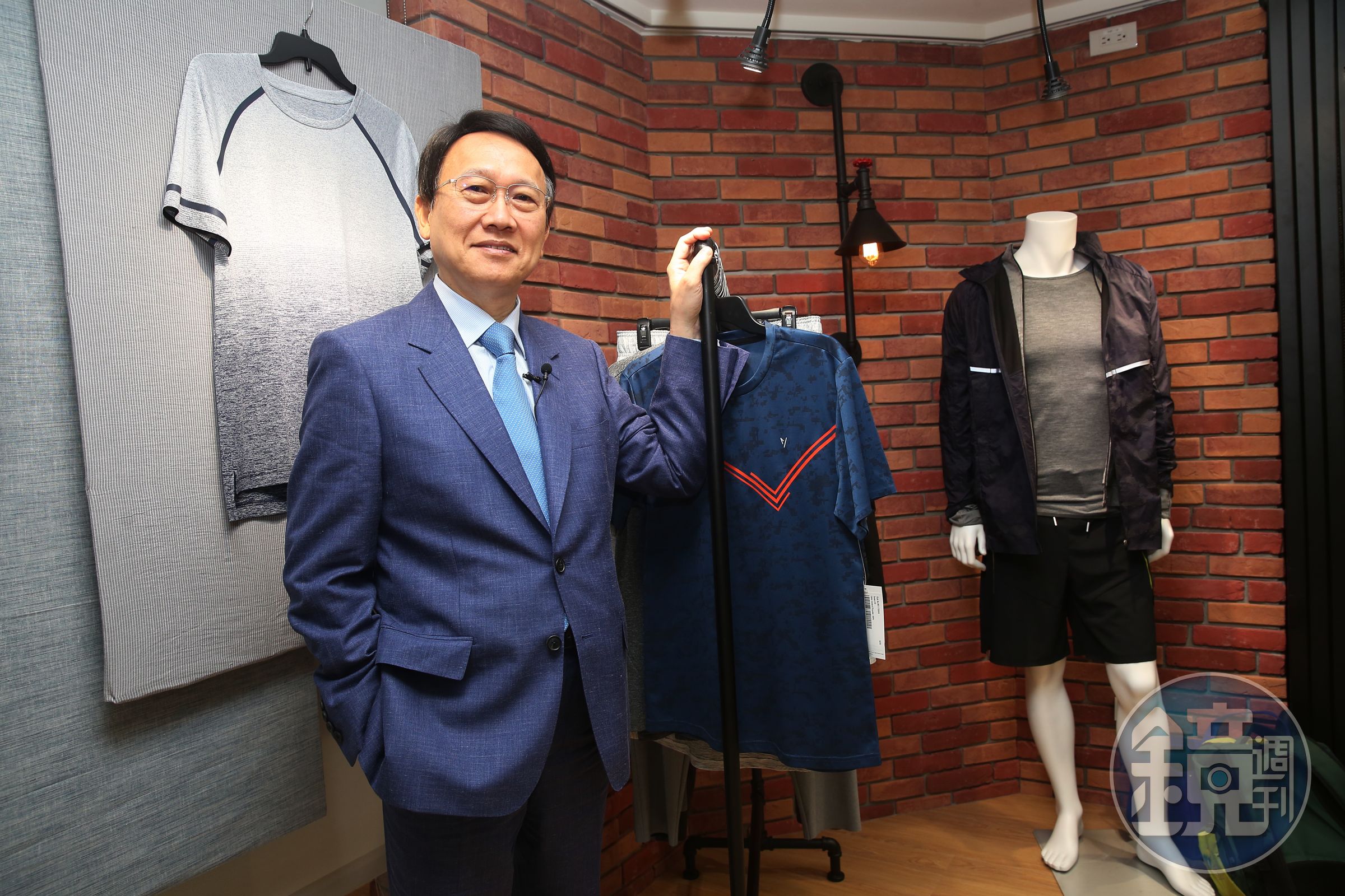 聚陽董事長周理平出席14日的媒體參訪，宣示自家製造研發實力。