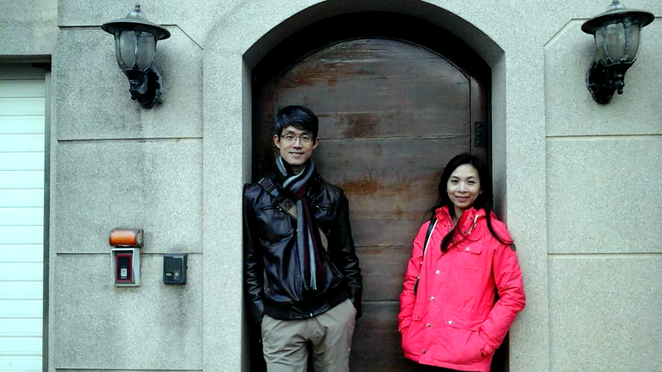 蔡志雄夫婦在累積一定的財富後，也懂得把握時間，趁著年輕享受生活，雲遊四海。