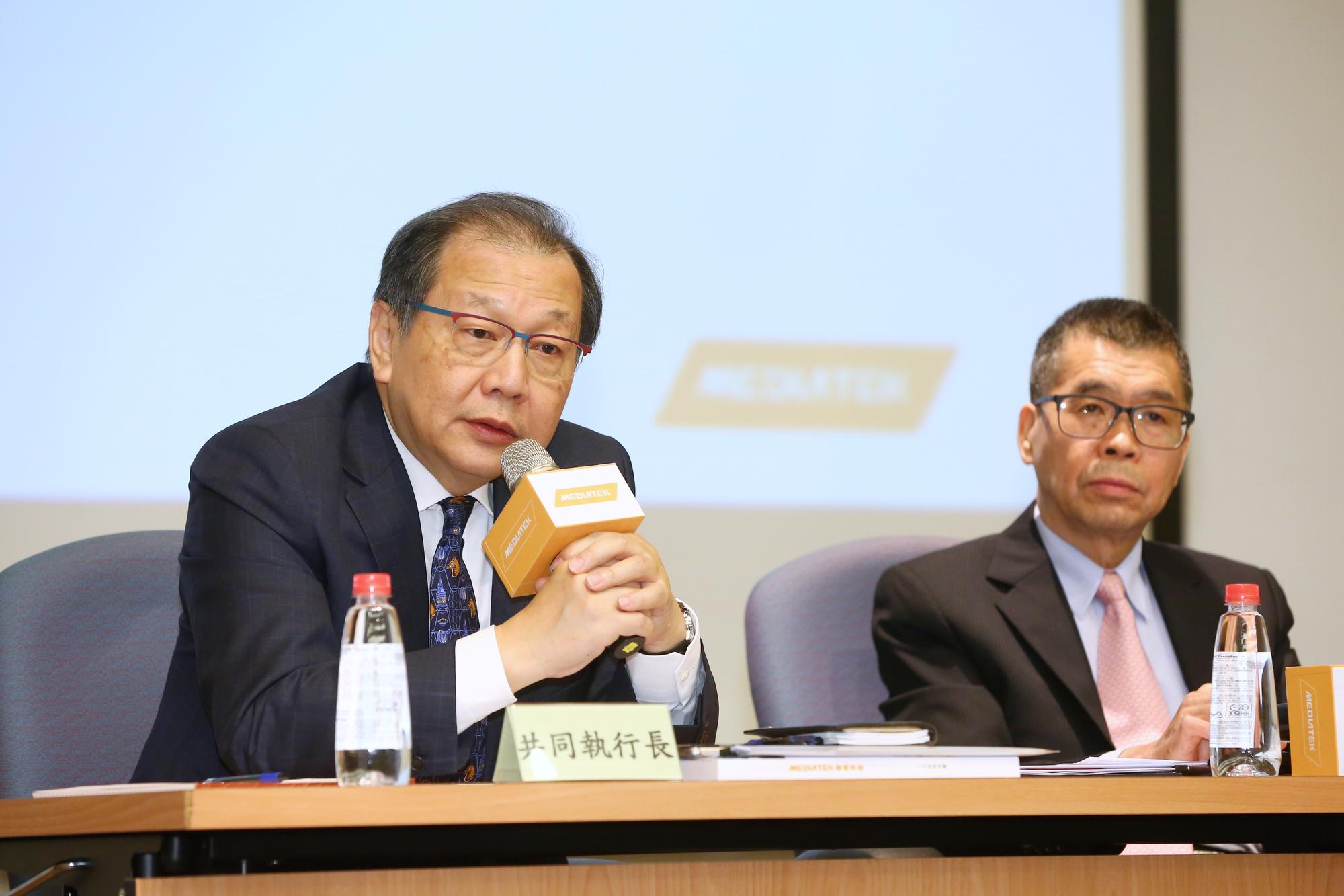 蔡力行（左）和蔡明介（右）雙雙否認談過裁員計畫。