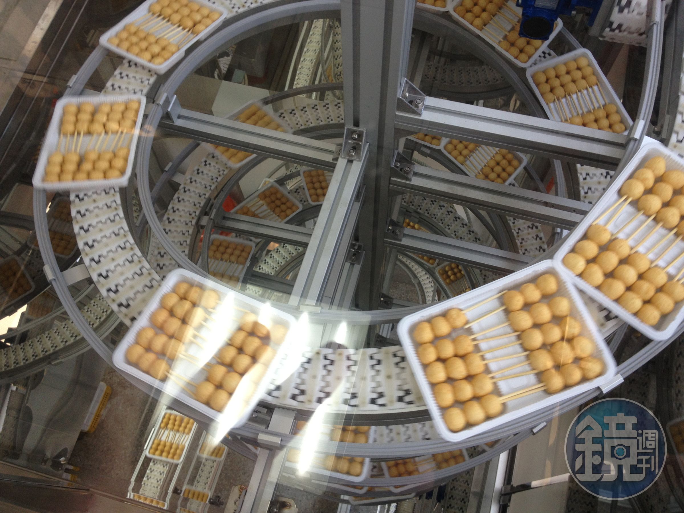 桂冠食品採機械化製作，但對於工序相當重視。（桂冠提供）